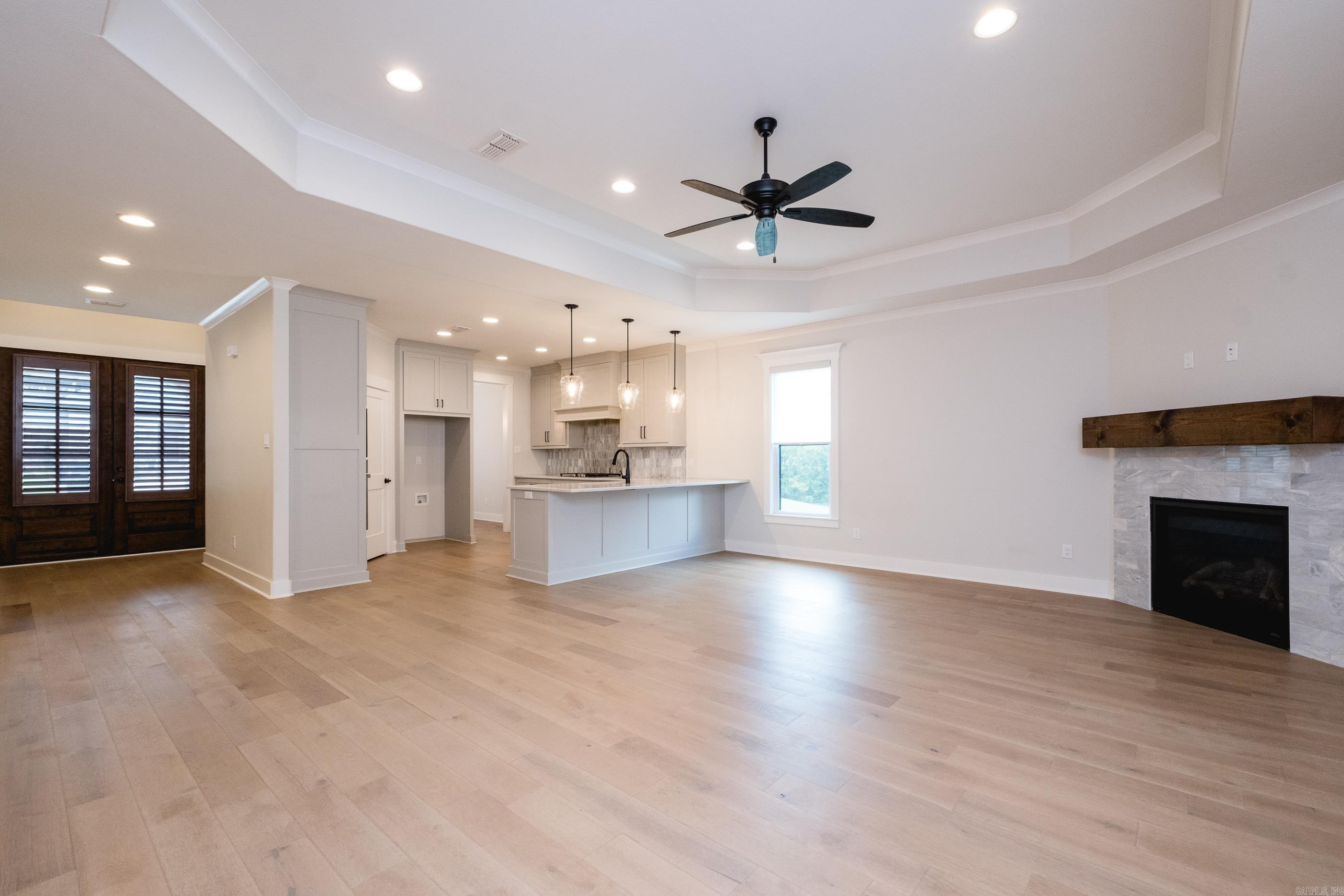 CHENAL VALLEY EPERNAY PLACE - Residential