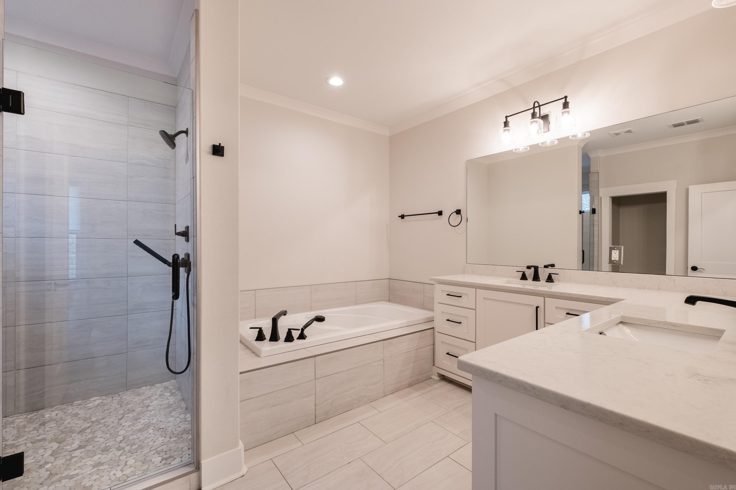 CHENAL VALLEY EPERNAY PLACE - Residential