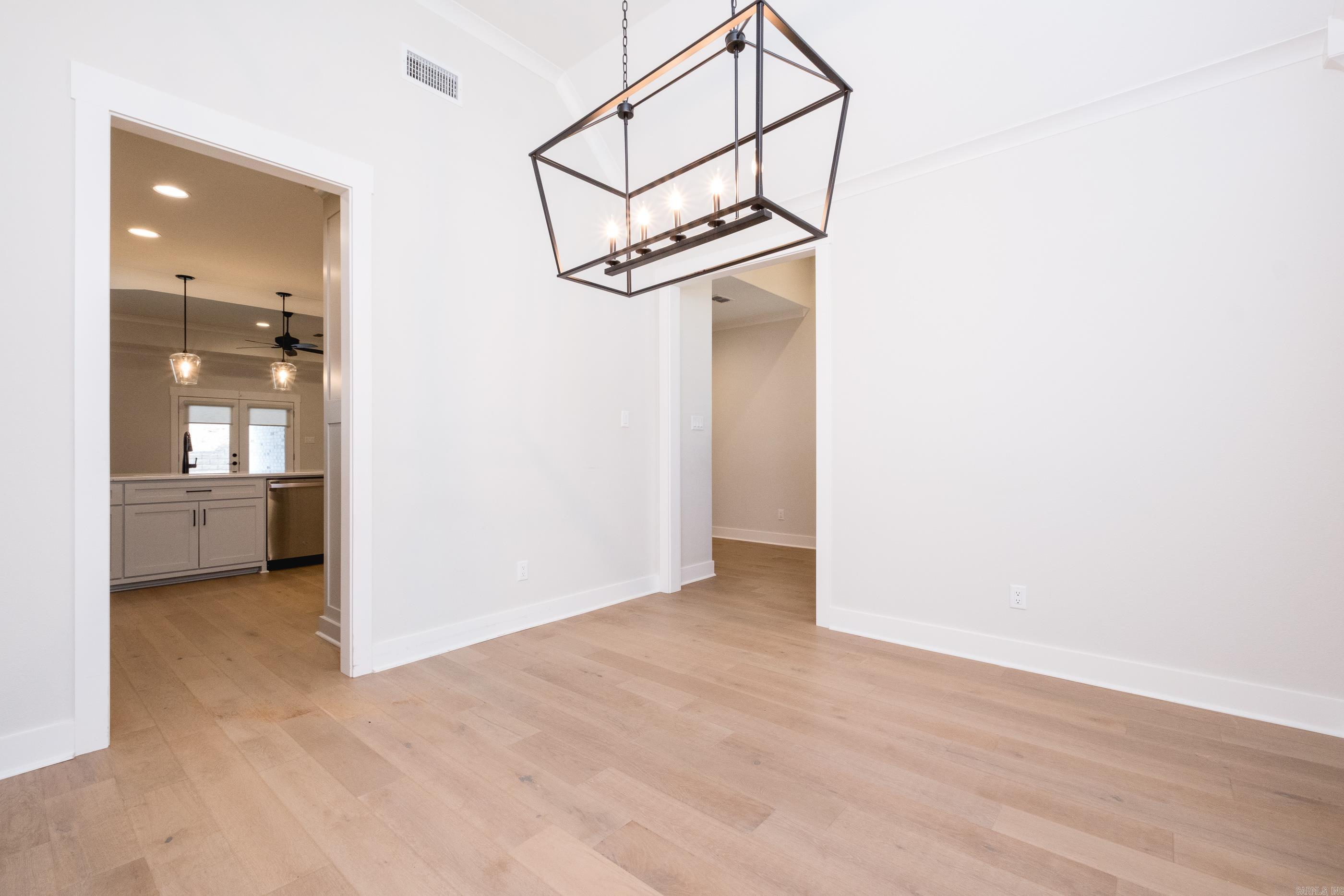 CHENAL VALLEY EPERNAY PLACE - Residential