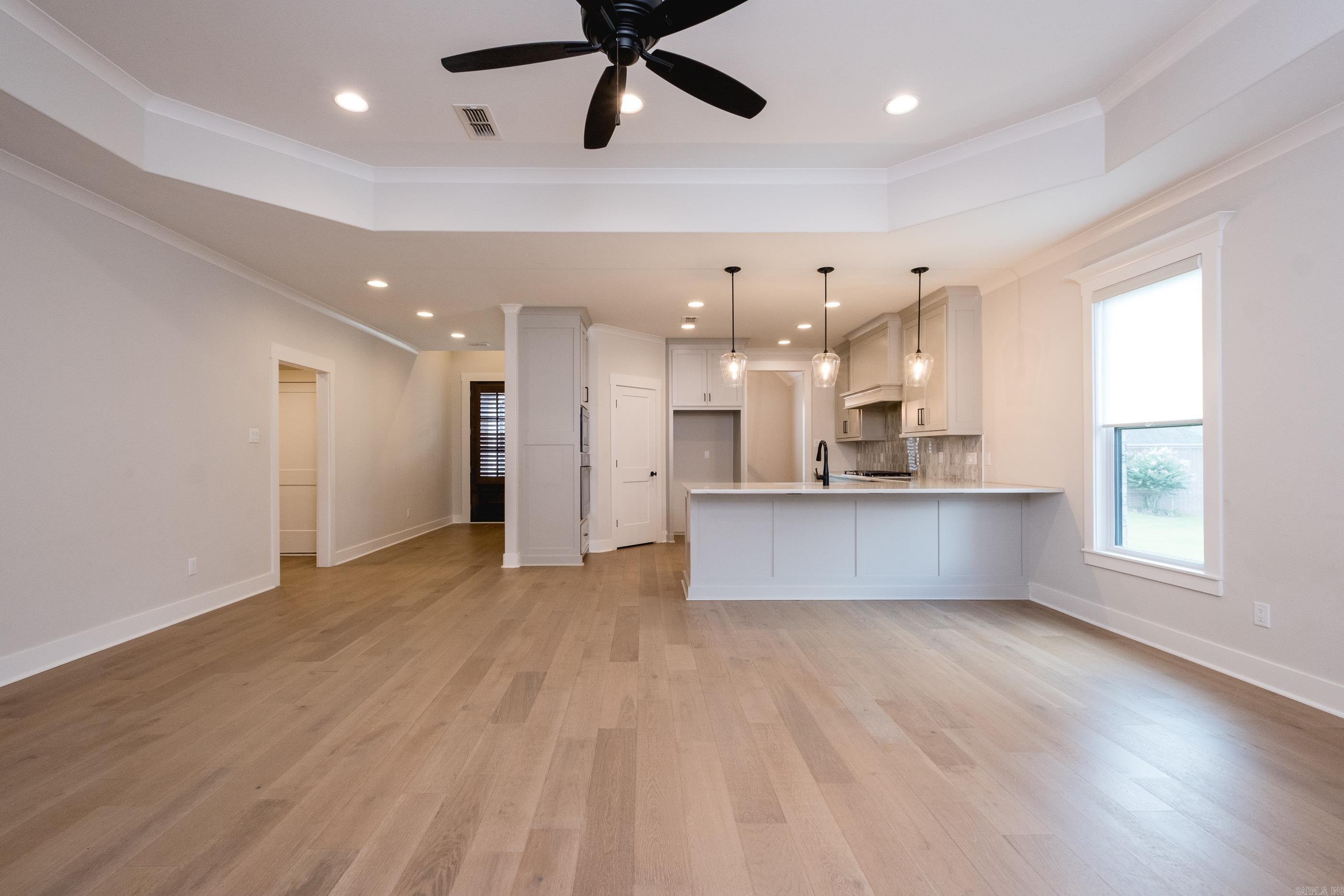 CHENAL VALLEY EPERNAY PLACE - Residential