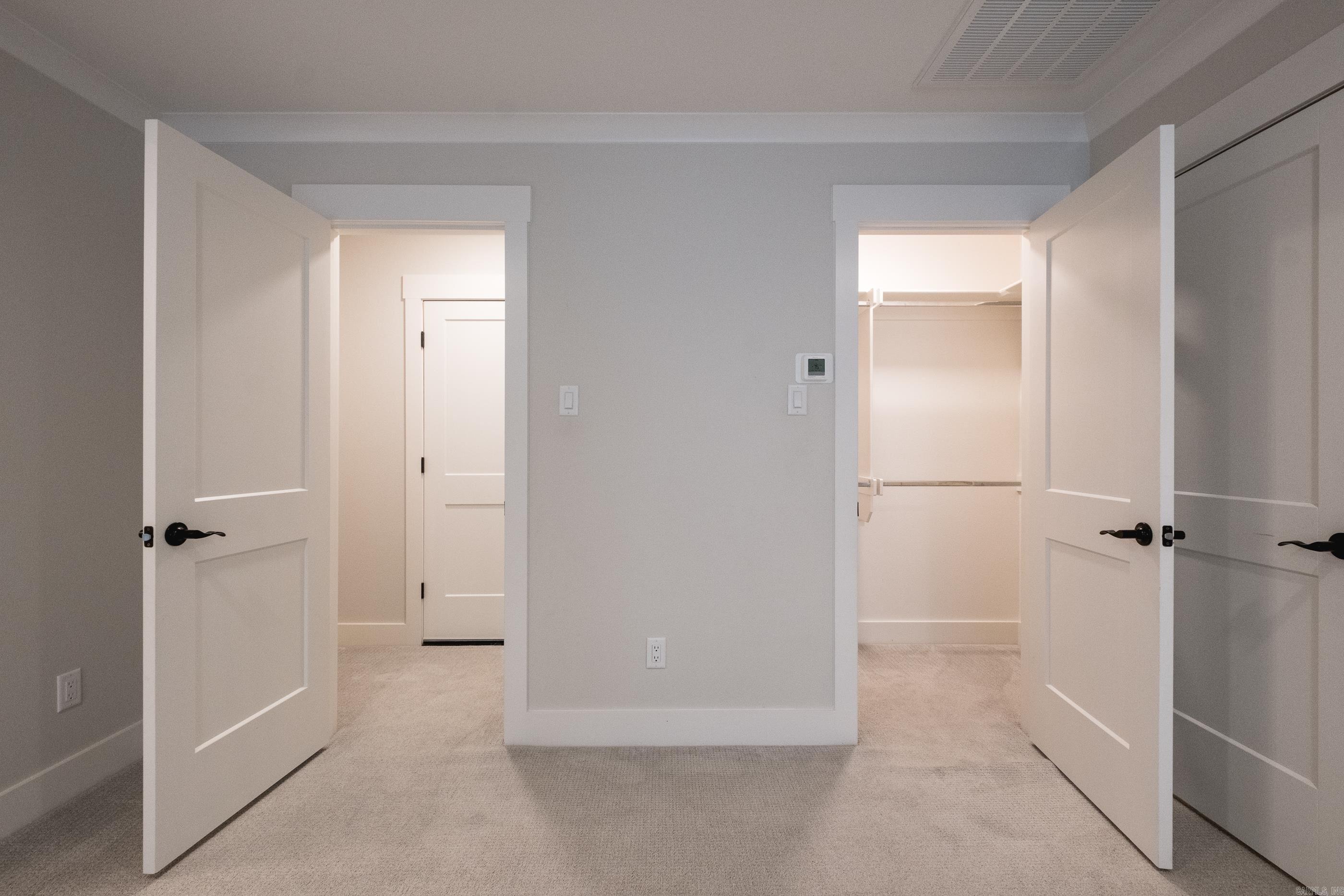 CHENAL VALLEY EPERNAY PLACE - Residential