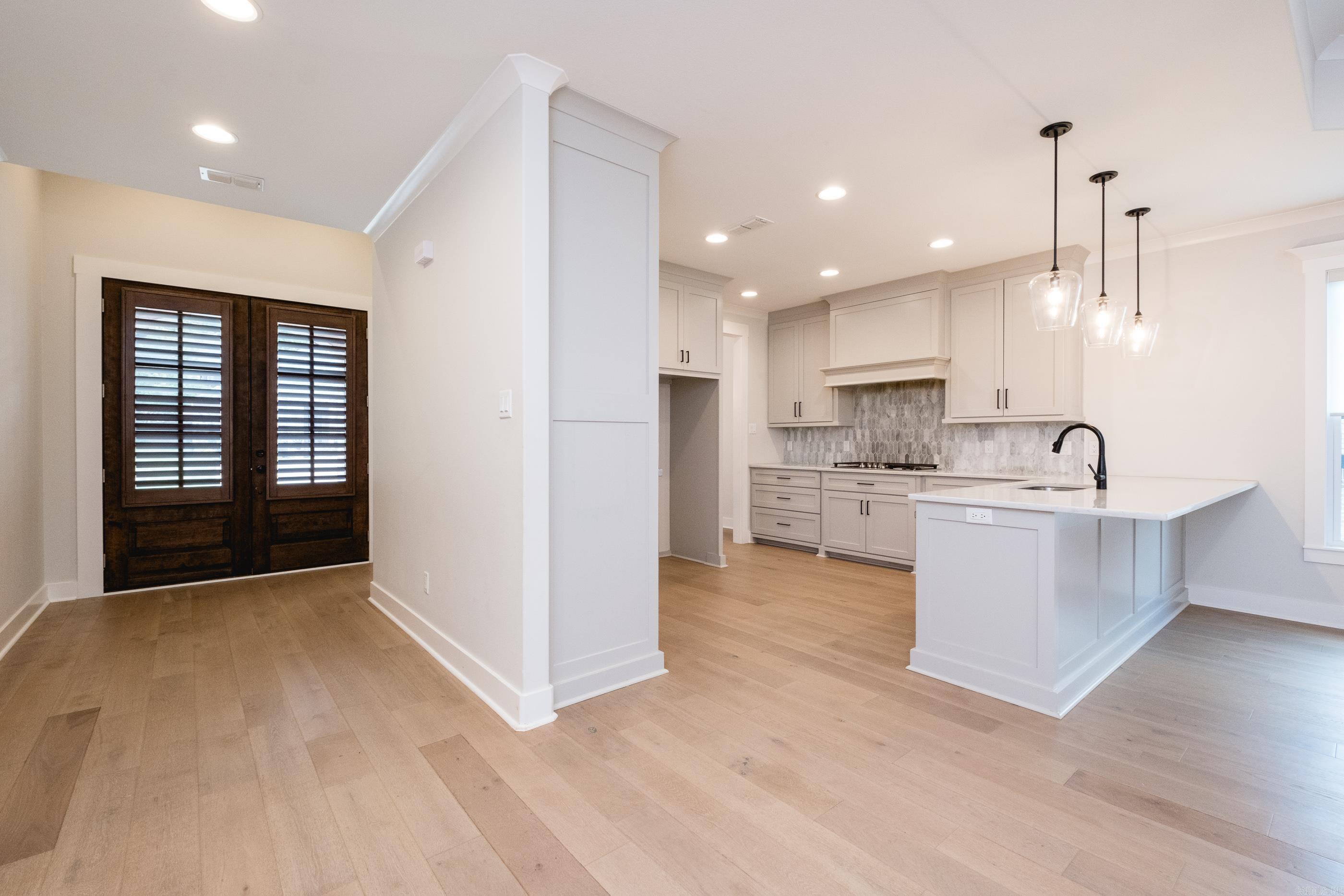 CHENAL VALLEY EPERNAY PLACE - Residential