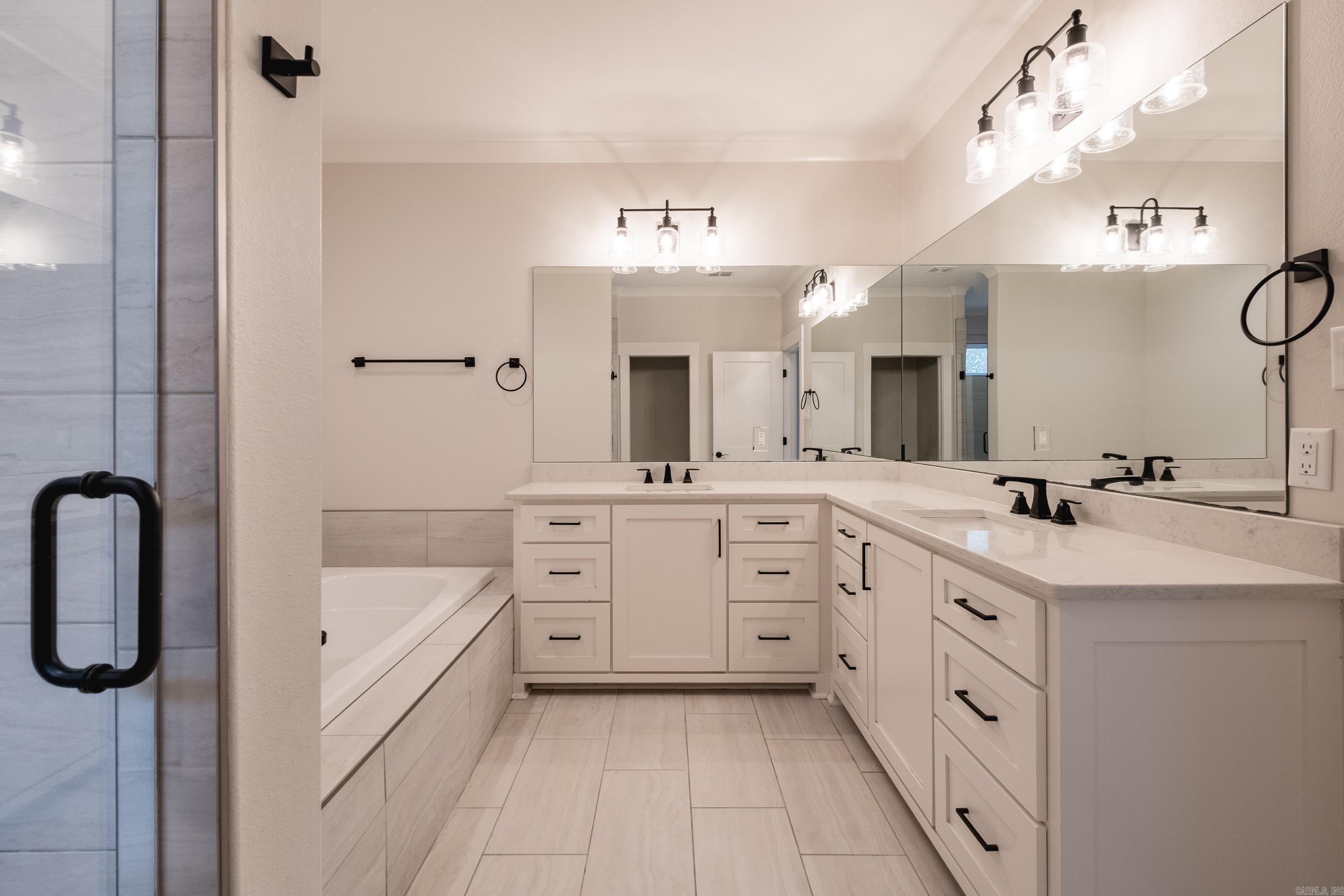 CHENAL VALLEY EPERNAY PLACE - Residential