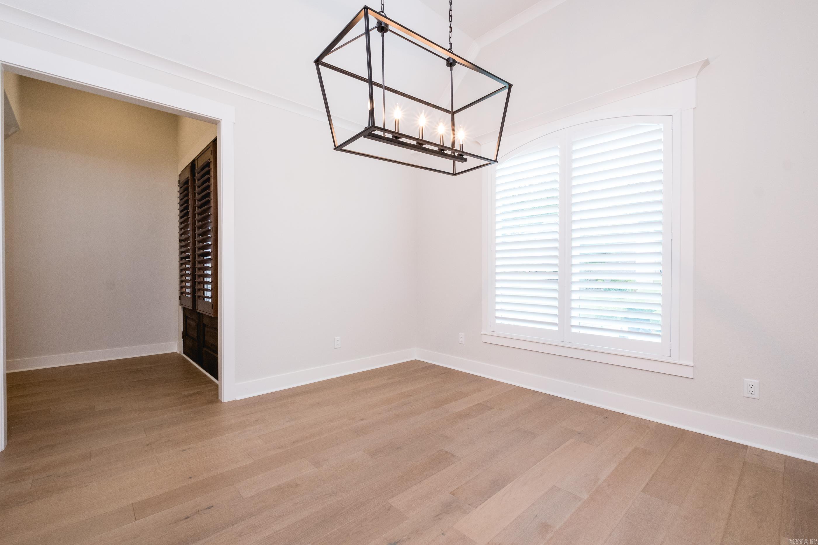 CHENAL VALLEY EPERNAY PLACE - Residential