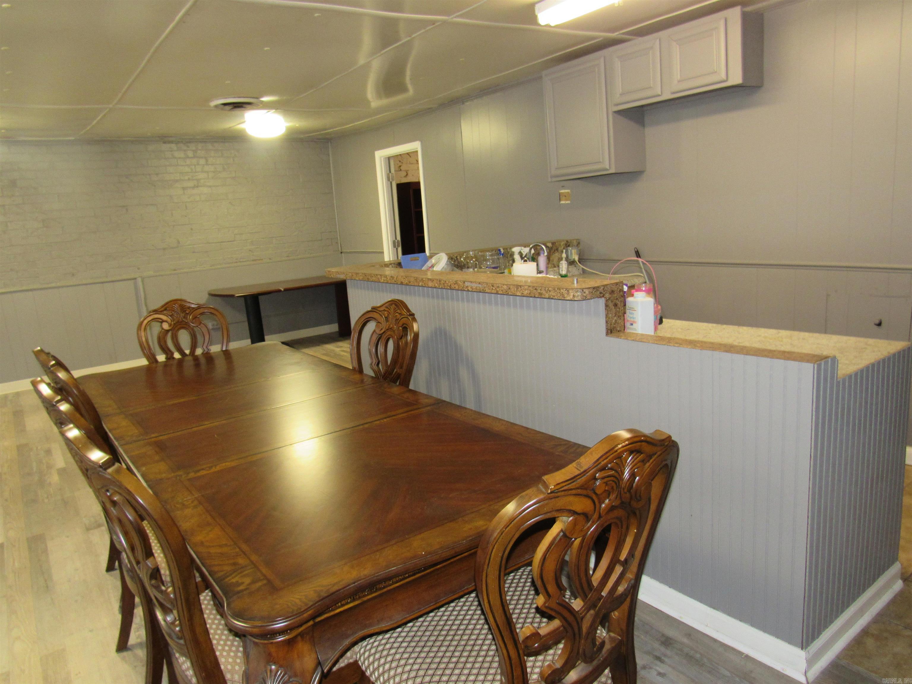 Metes & Bounds - Commercial Sale