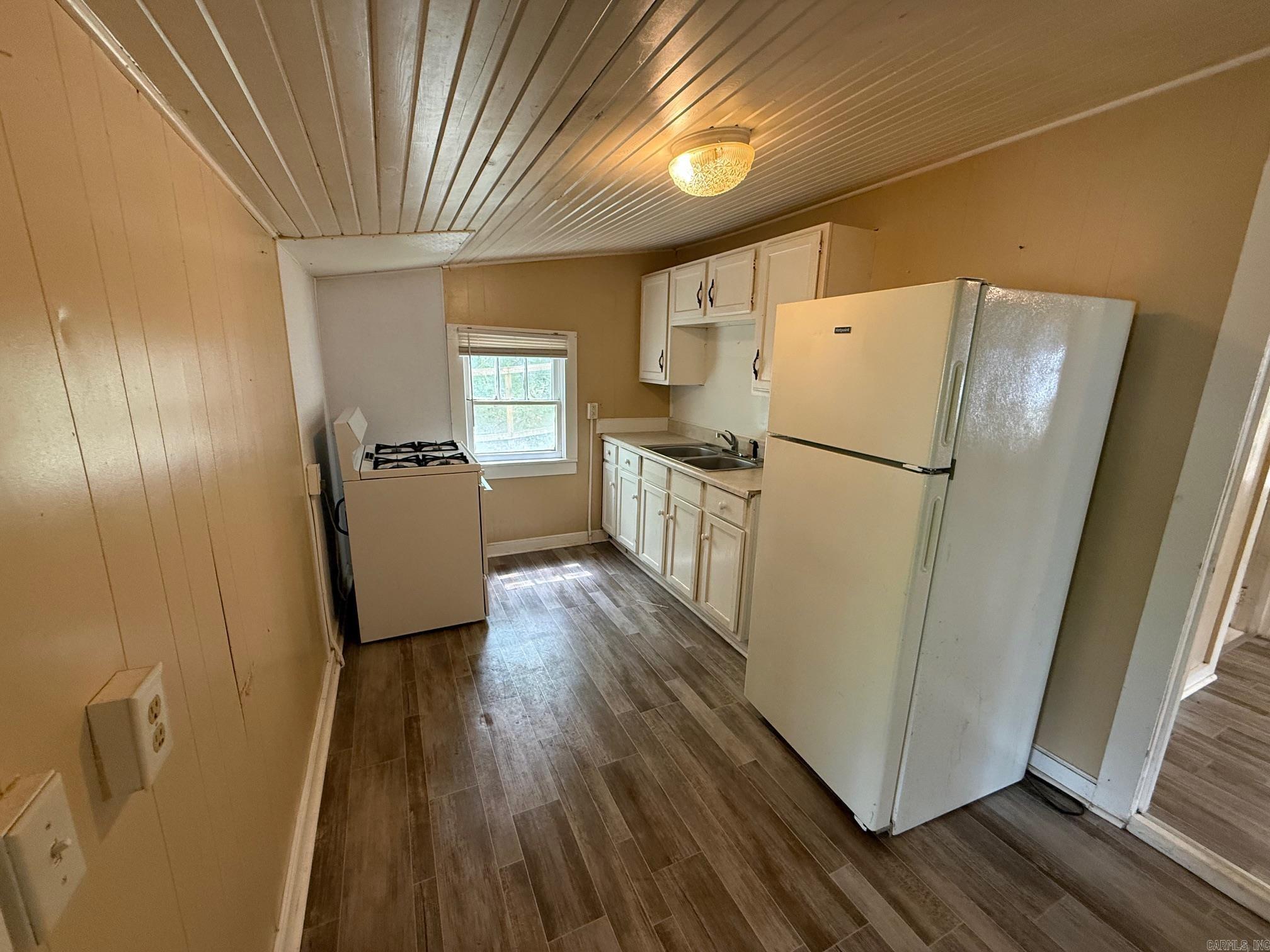 GORGE ADDITION - Residential