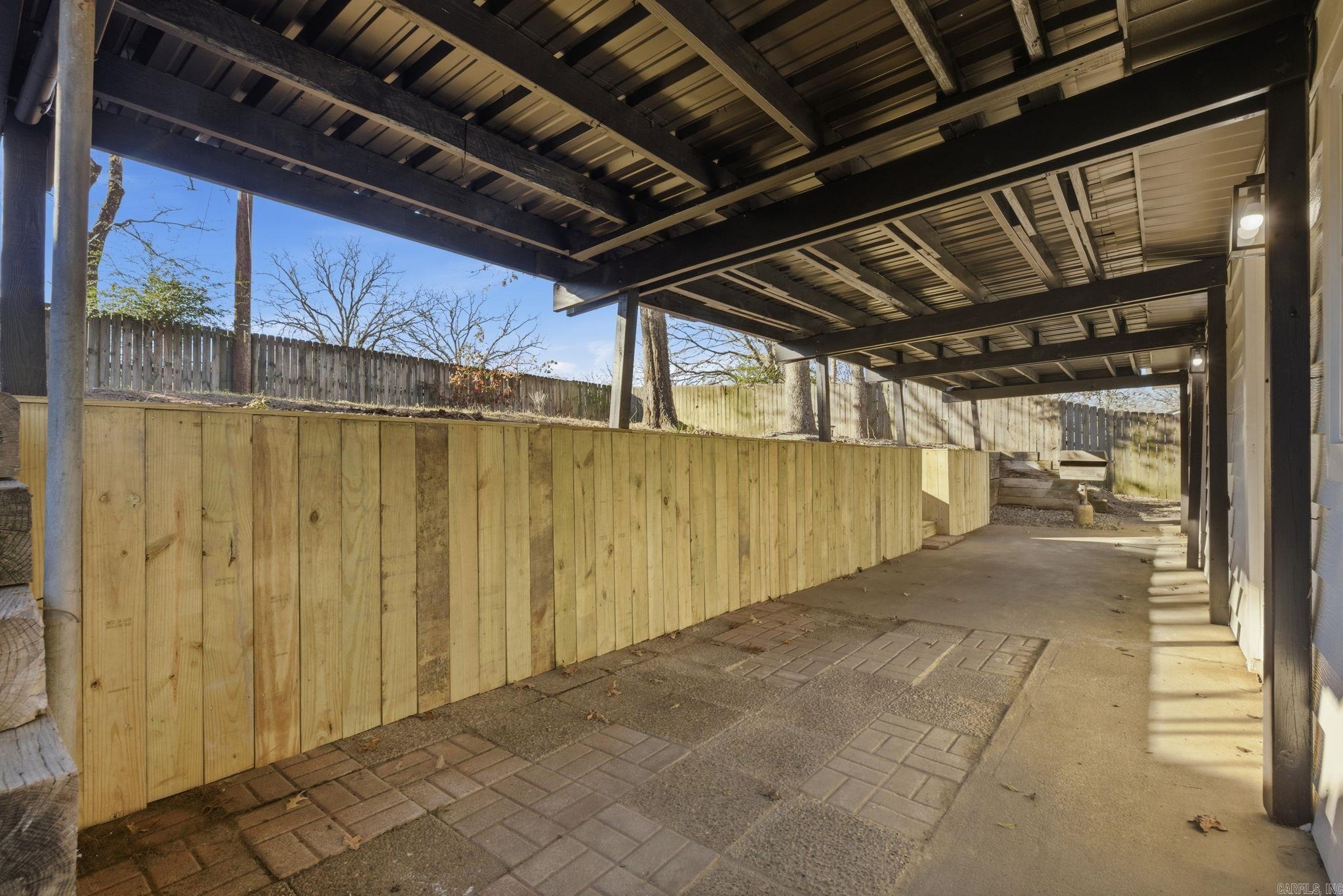 INDIAN HILLS - Residential