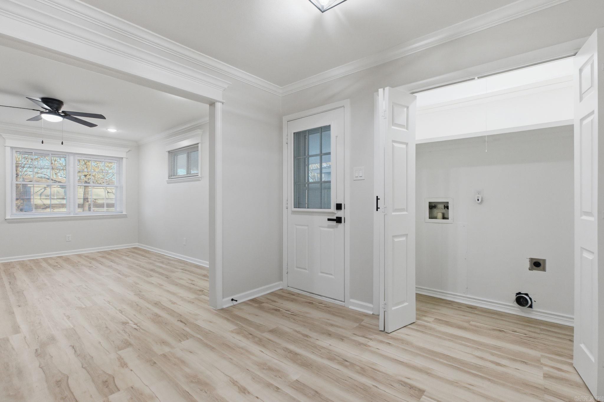 INDIAN HILLS - Residential