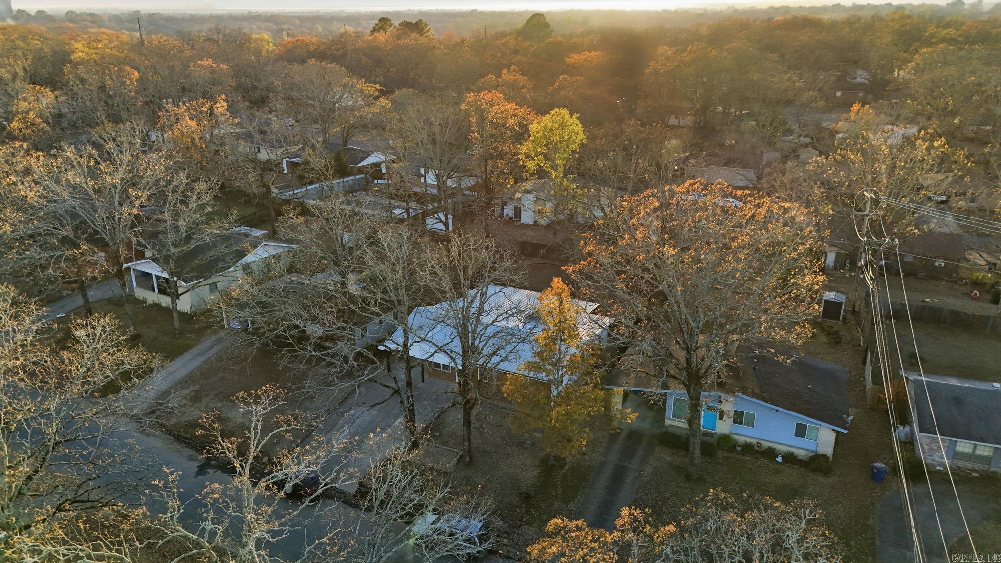 INDIAN HILLS - Residential