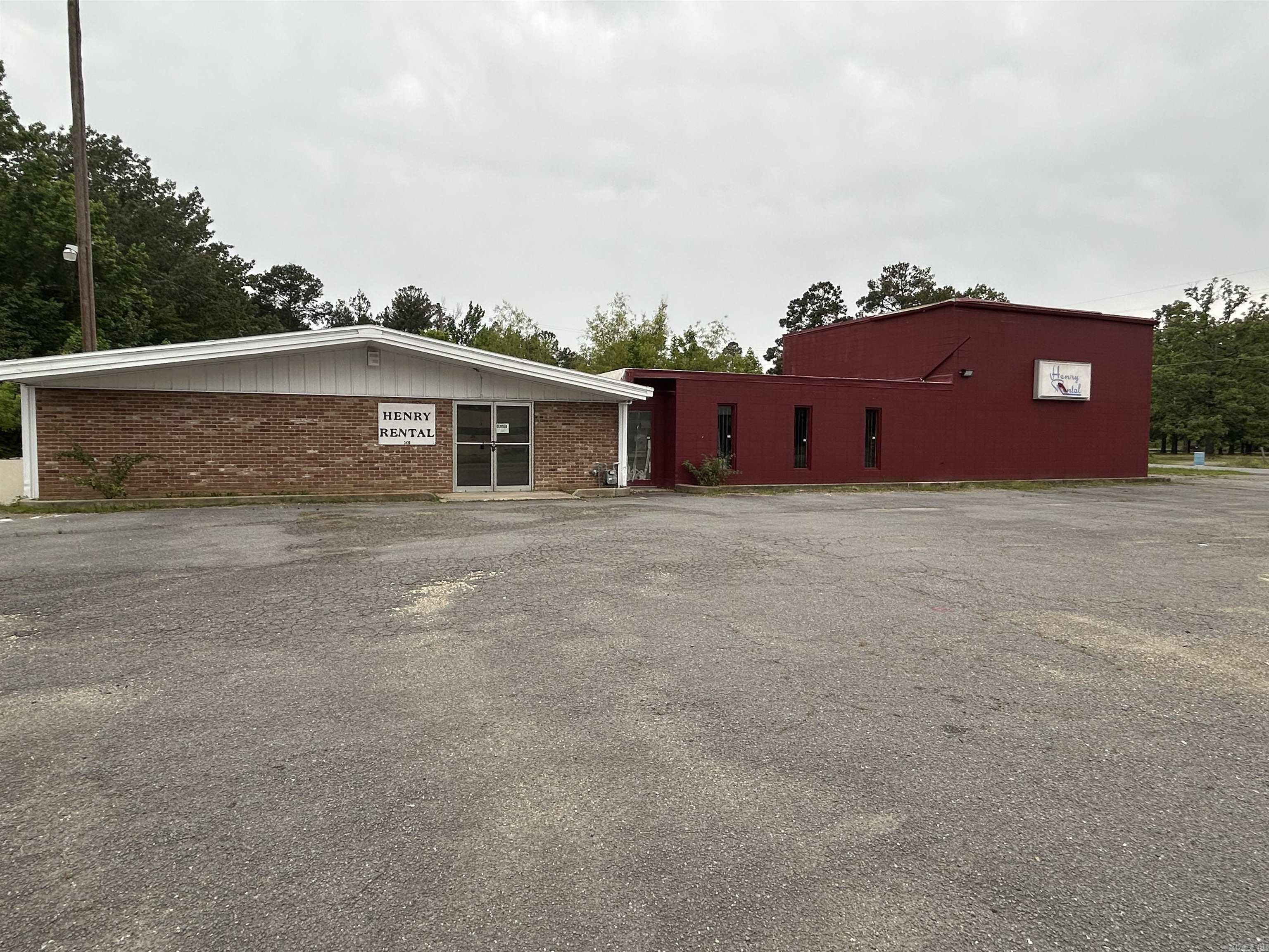 Searcy Landing - Commercial Sale