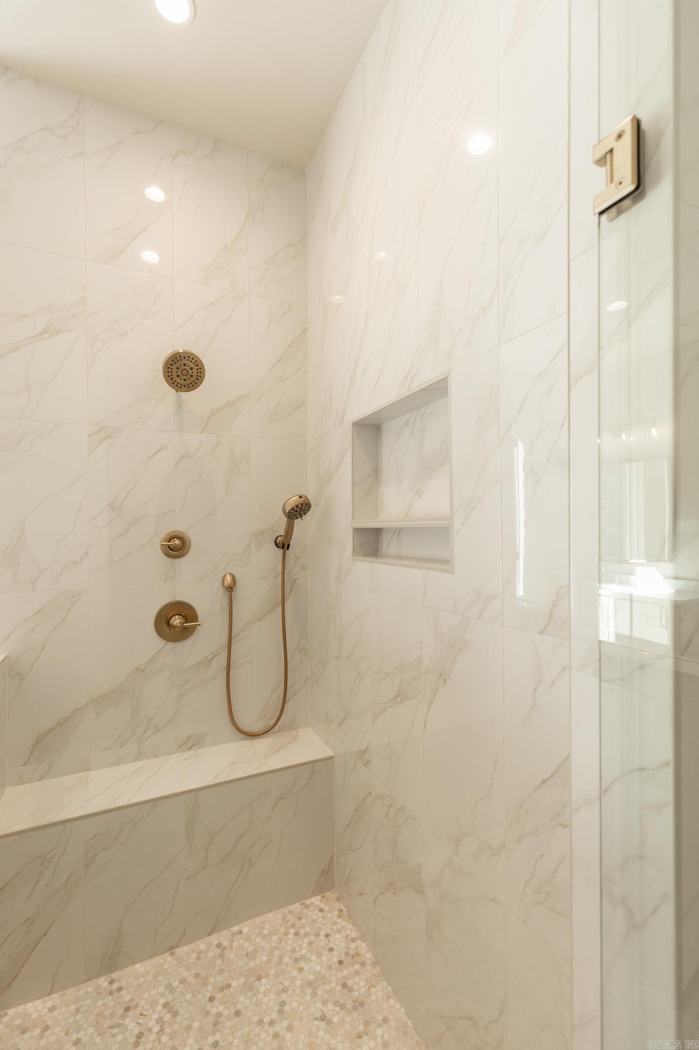 WATERVIEW ESTATES - Residential