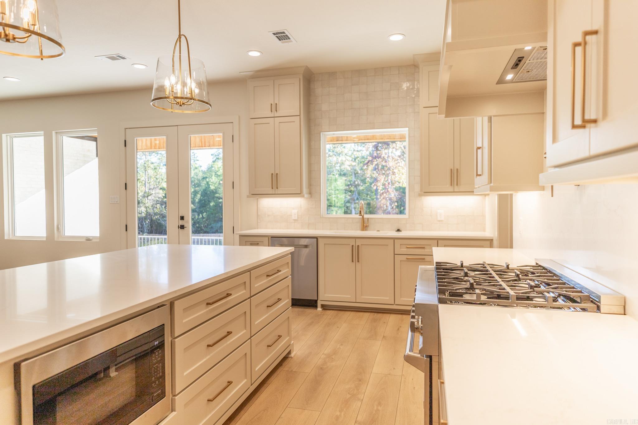 WATERVIEW ESTATES - Residential