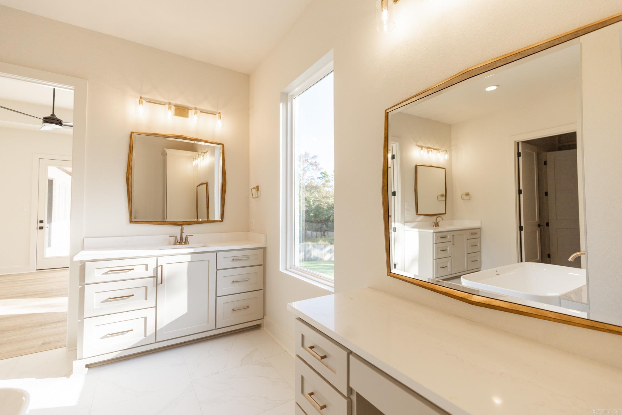 WATERVIEW ESTATES - Residential