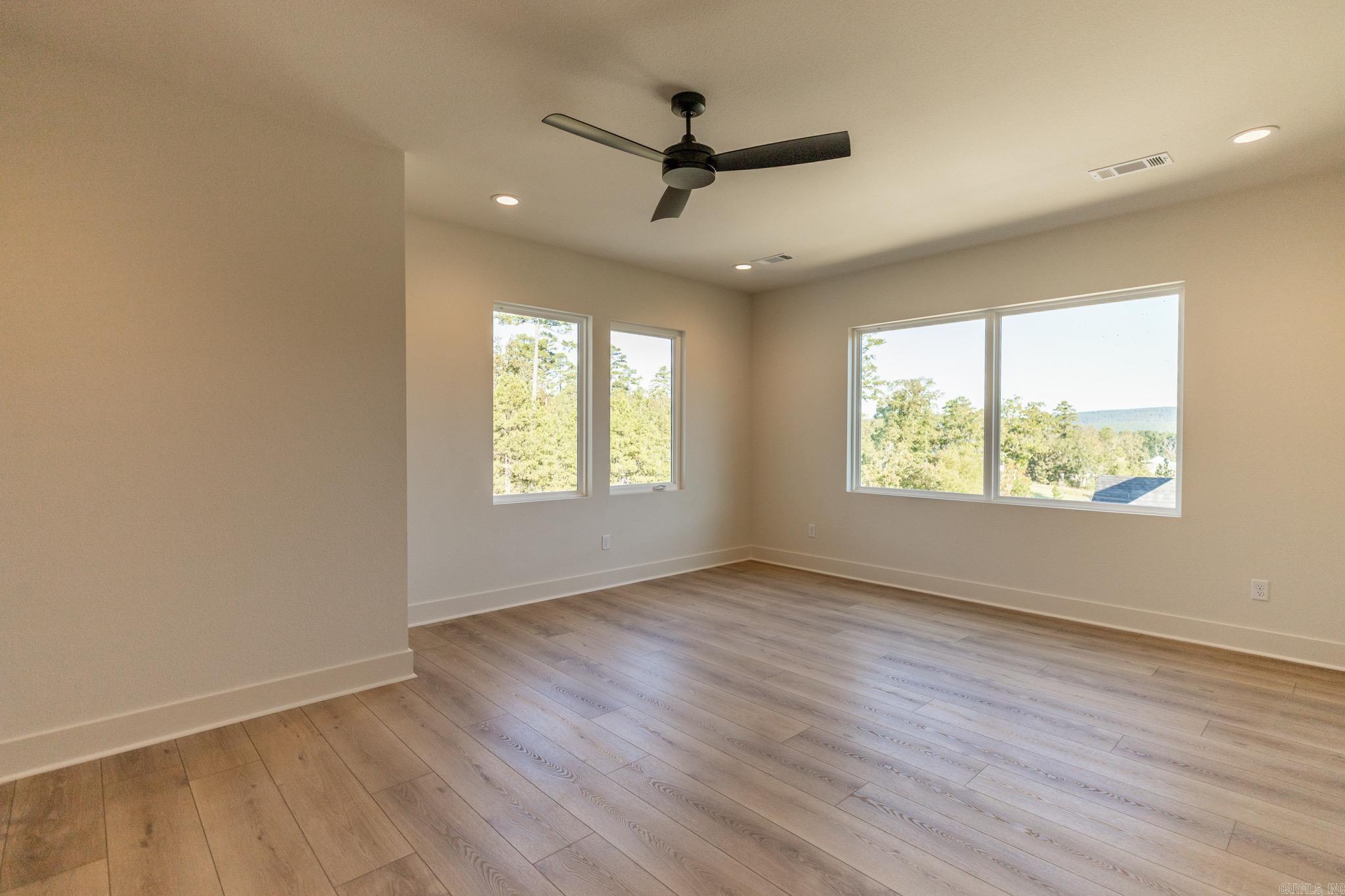 WATERVIEW ESTATES - Residential