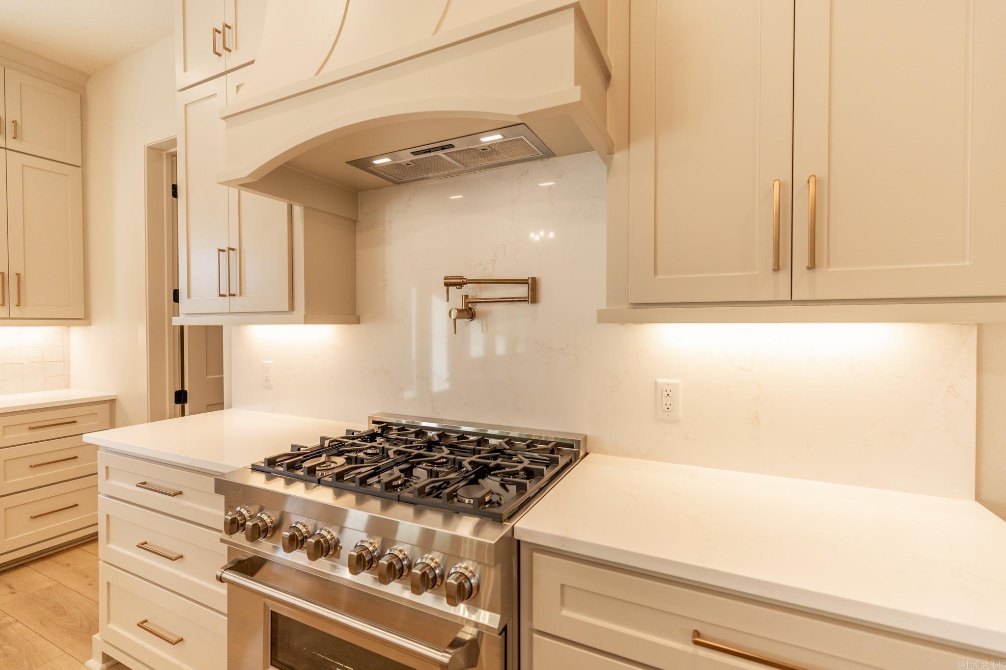 WATERVIEW ESTATES - Residential