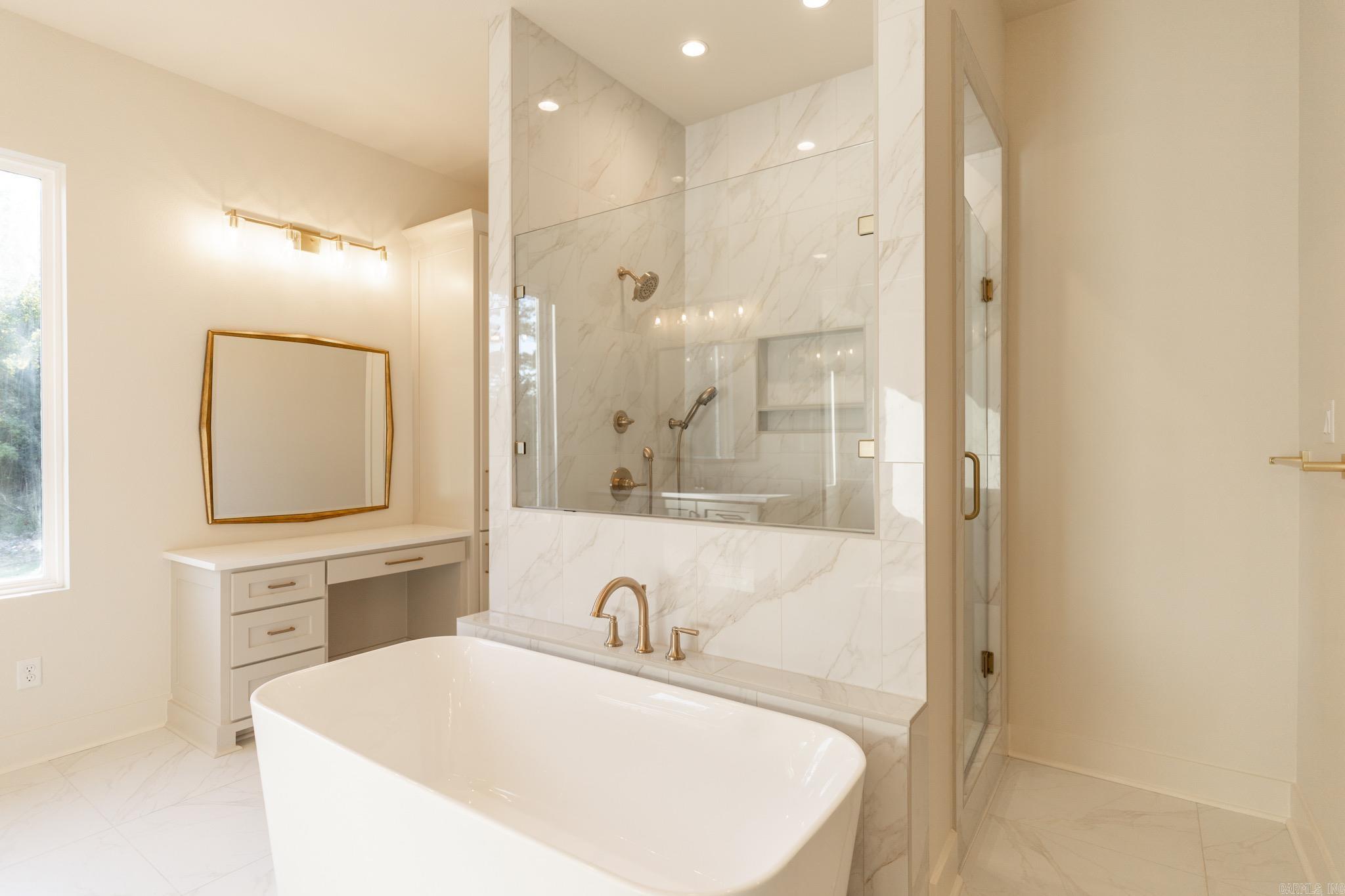 WATERVIEW ESTATES - Residential