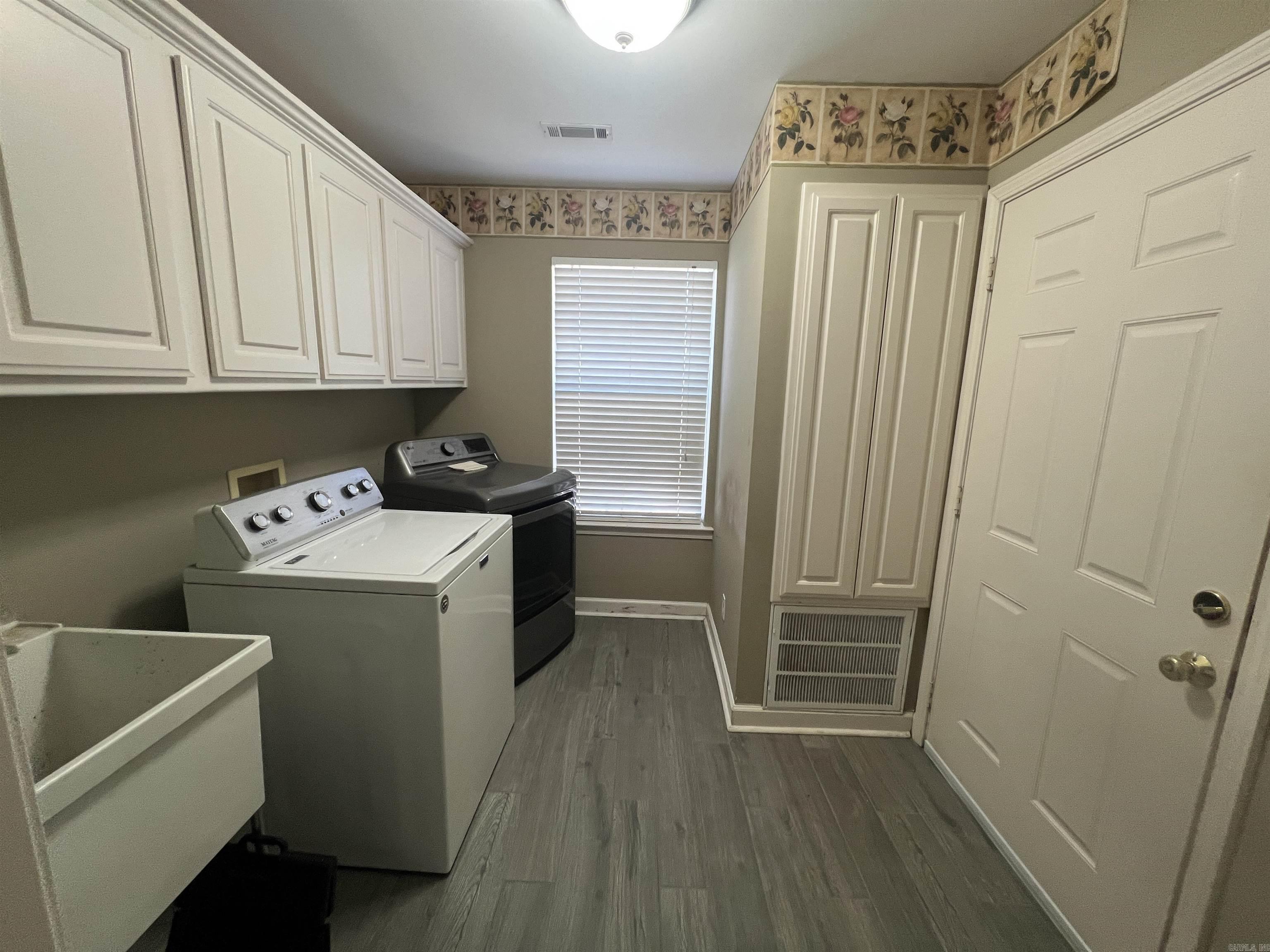 Stone Links - Residential Lease