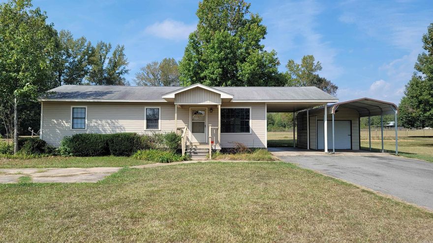 Available for rent: 3 bedroom 2 bath home. Carport parking with storage building. Lease terms $950 deposit, $40 application fee. Apply online at c21prjxrentals.com