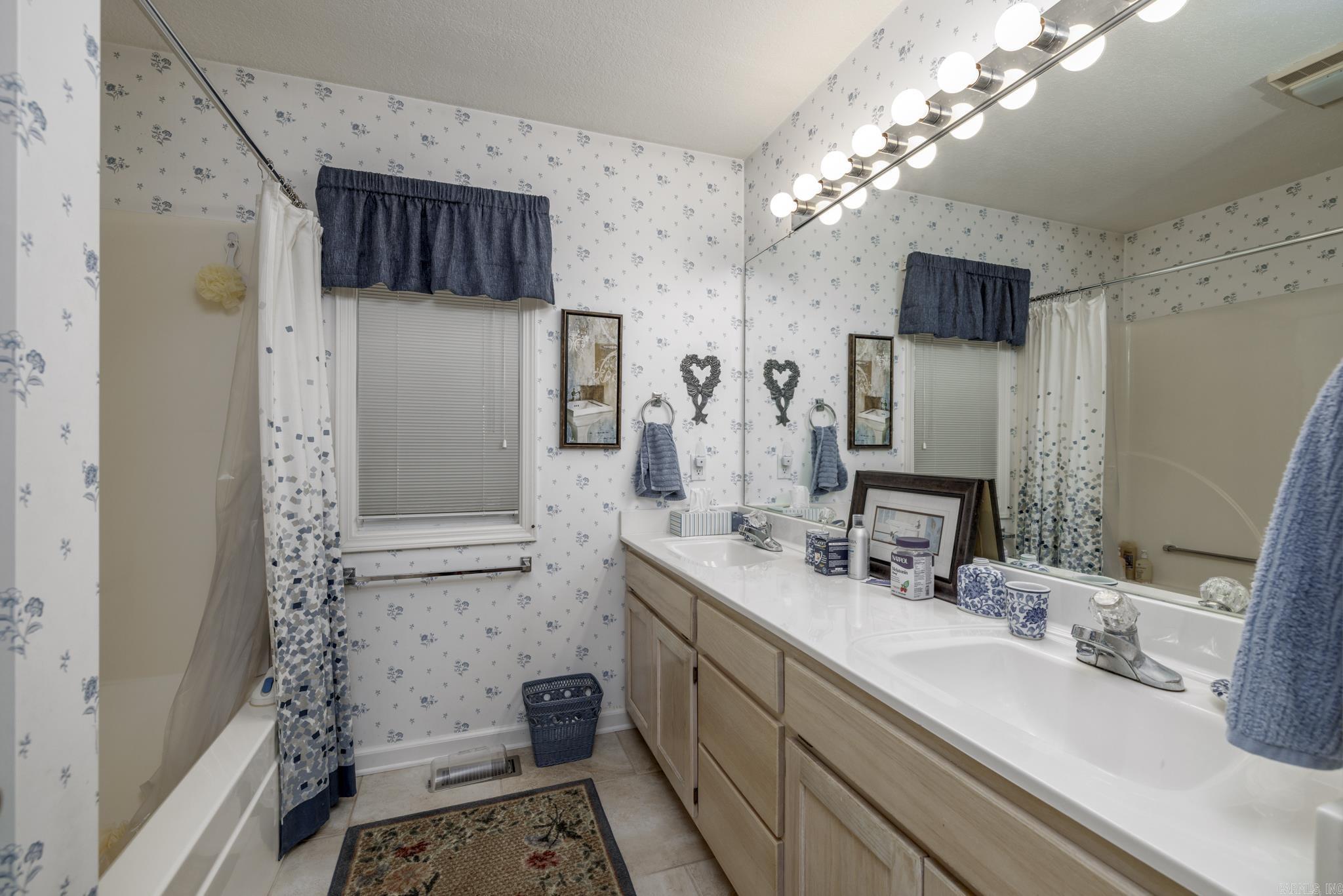 DELGADO - Residential