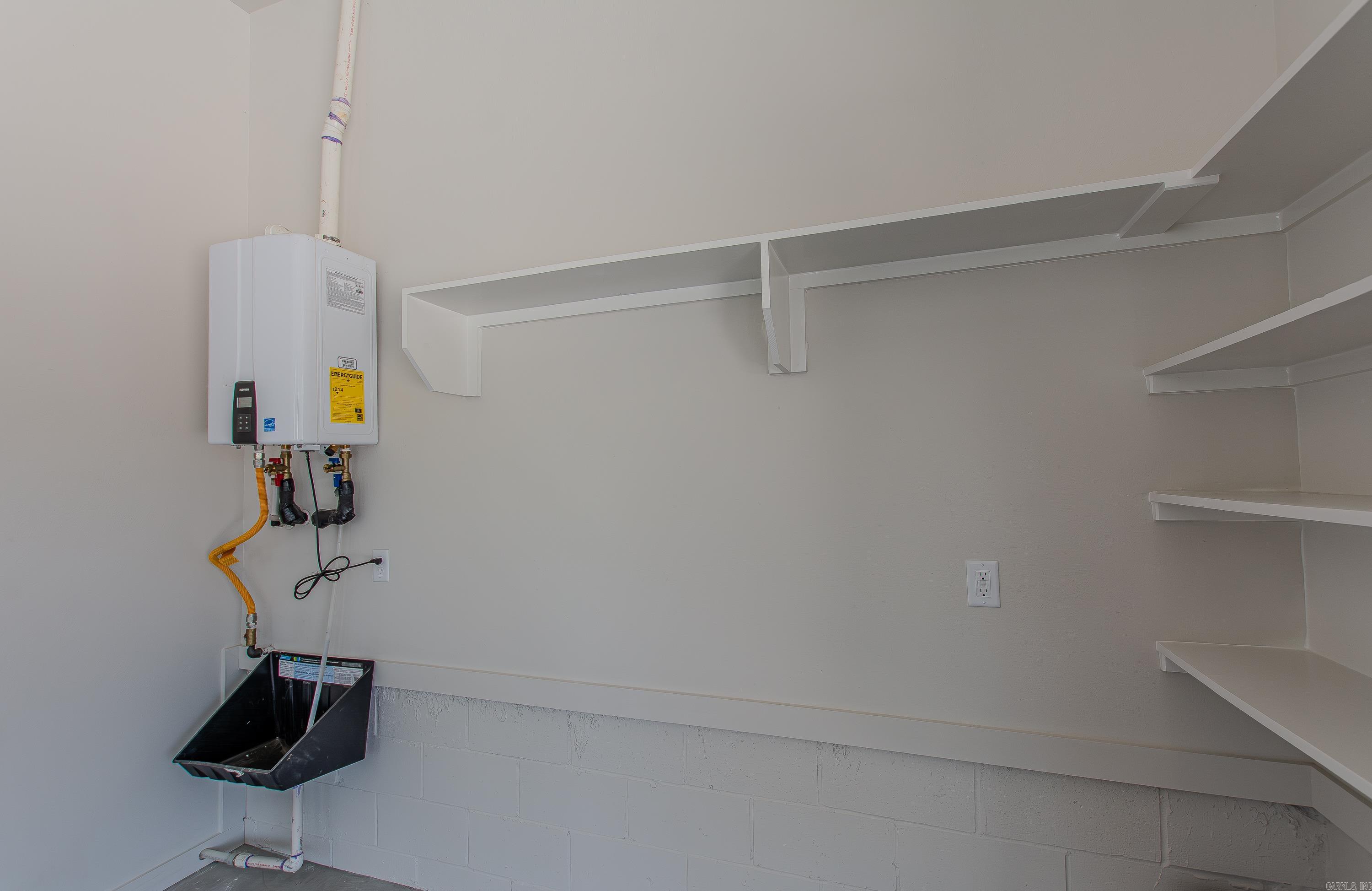 MILLERS GLENN - Residential