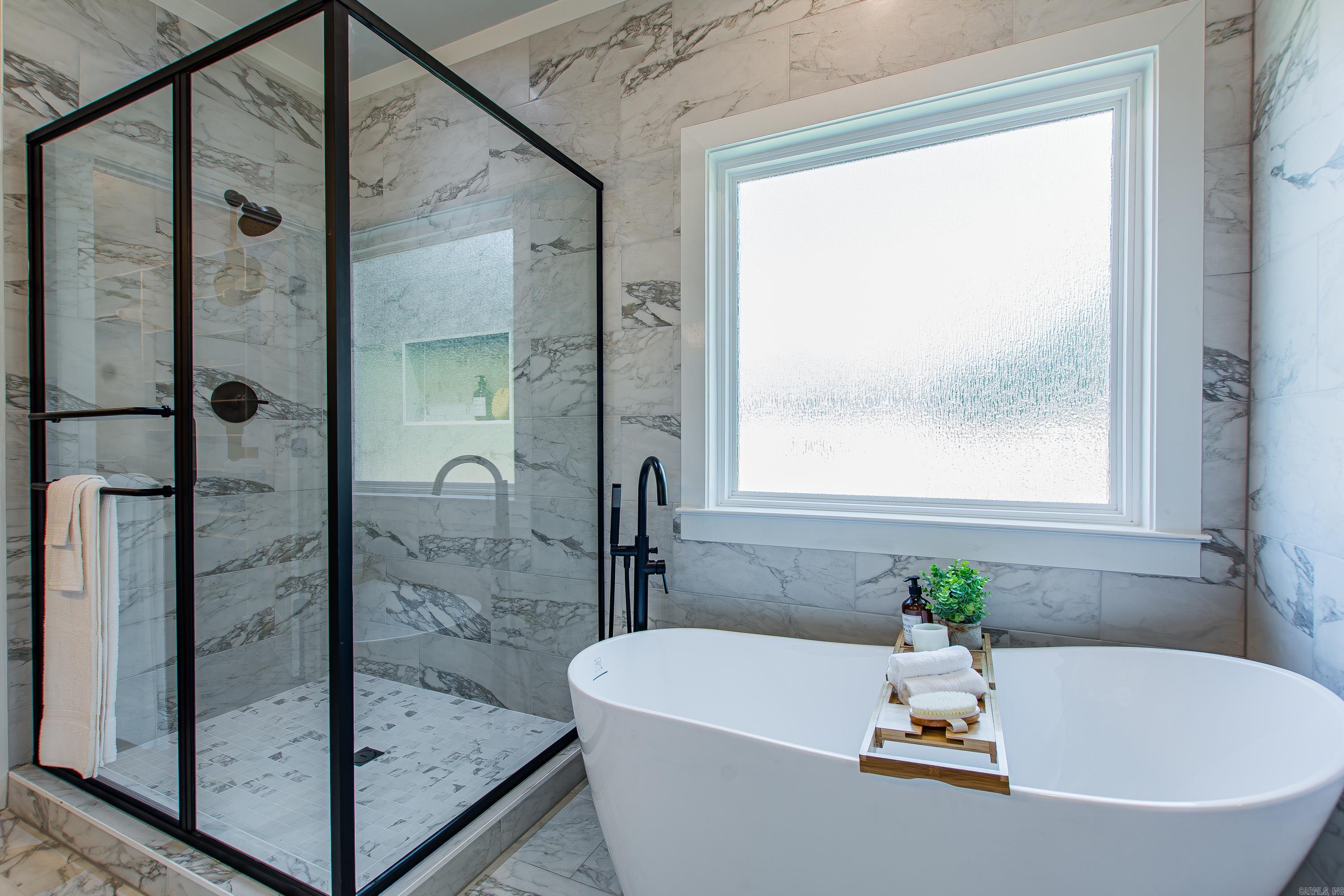 MILLERS GLENN - Residential