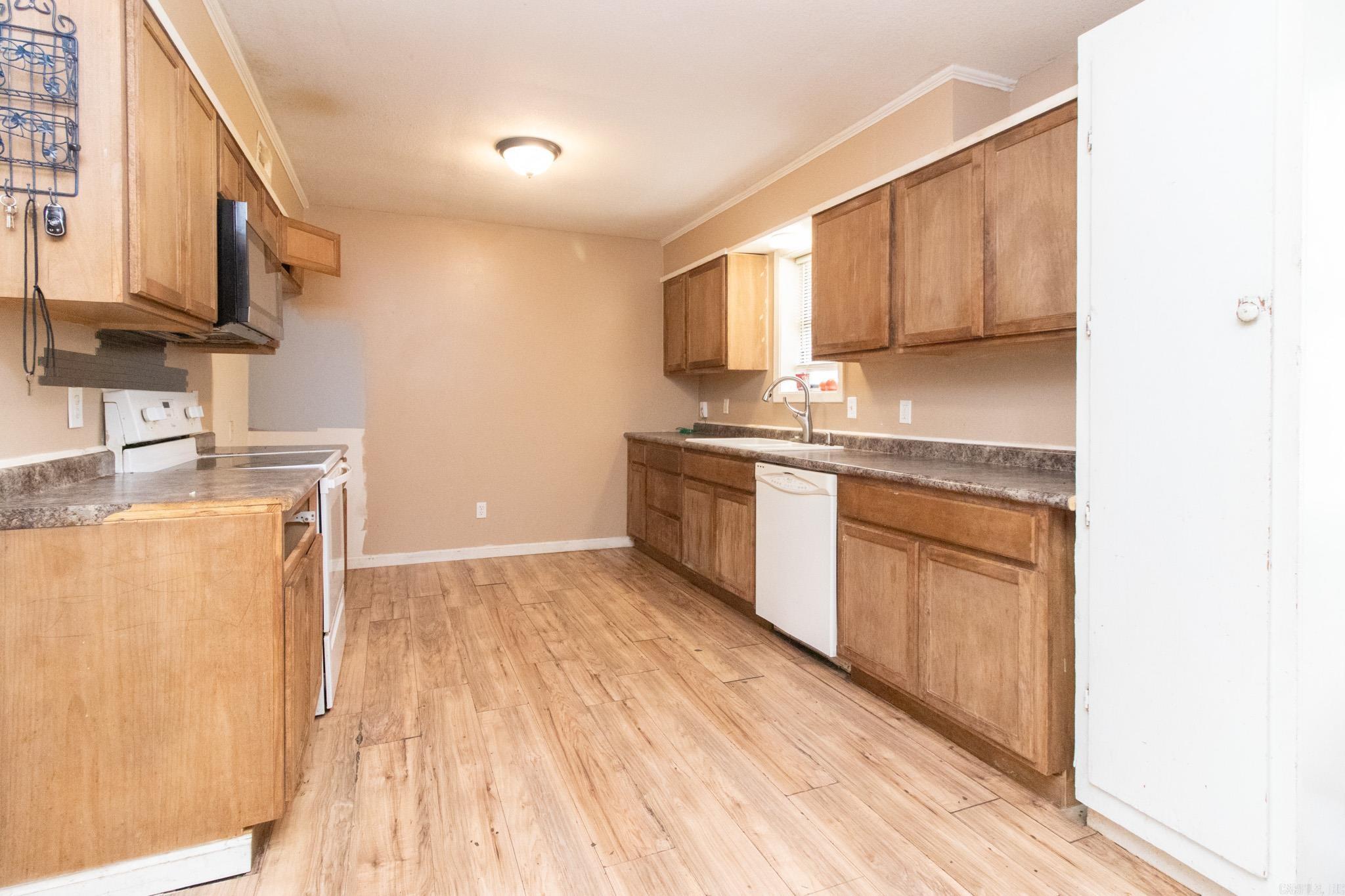 Manor View - Residential