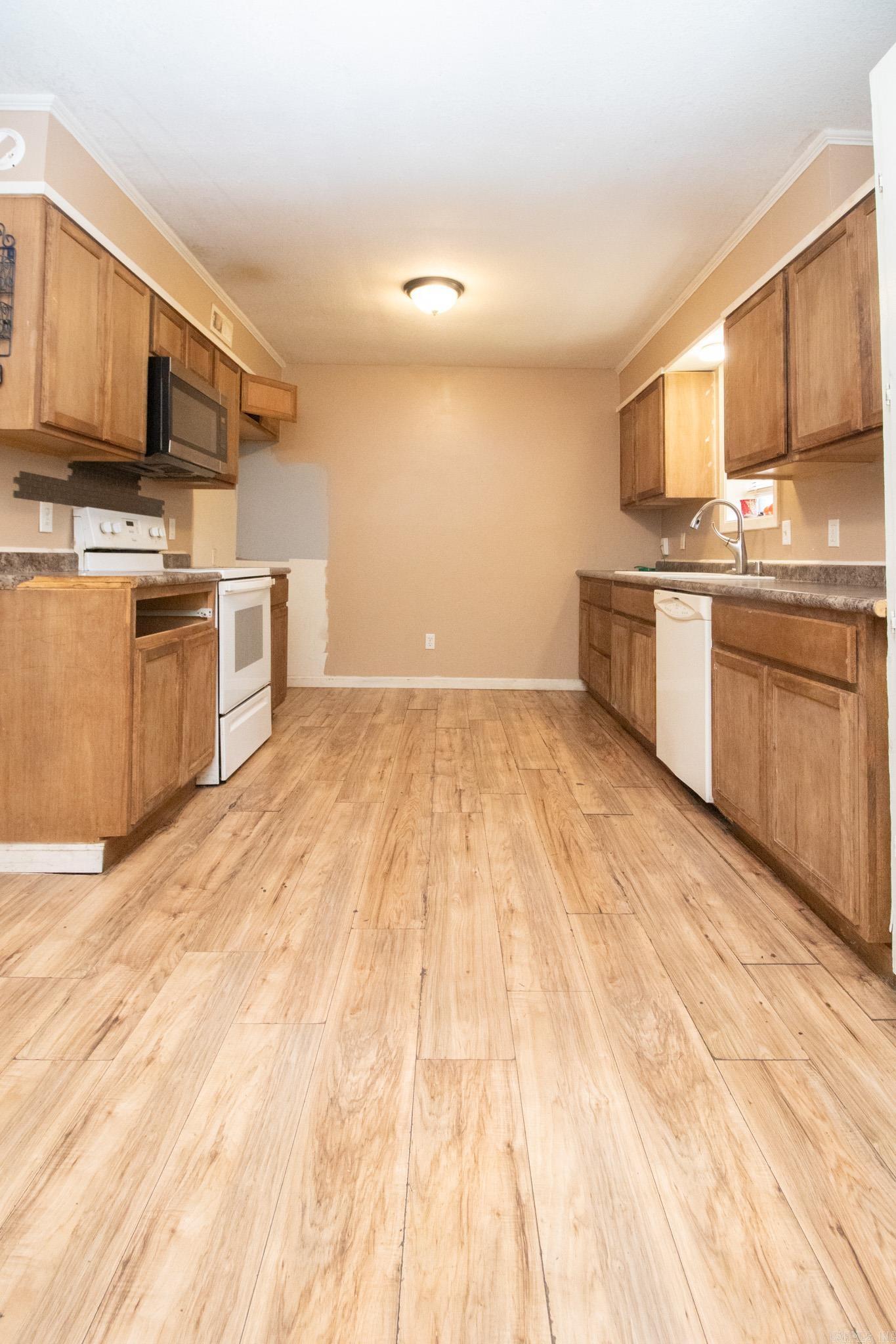 Manor View - Residential