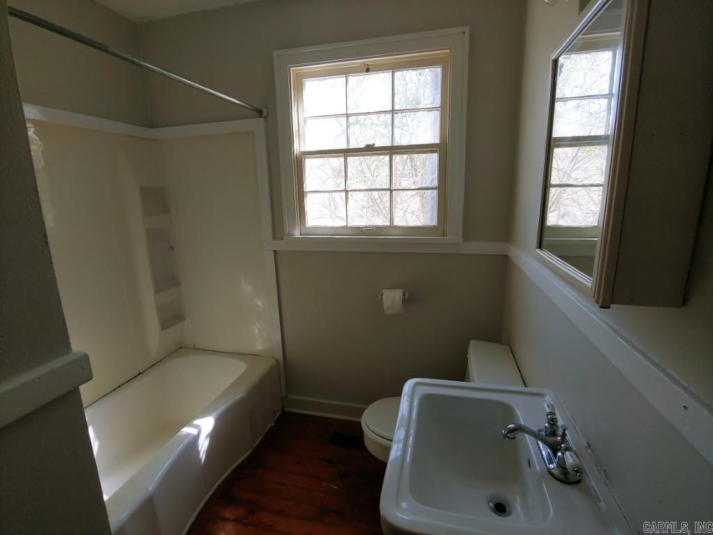 GLENDALE - Residential