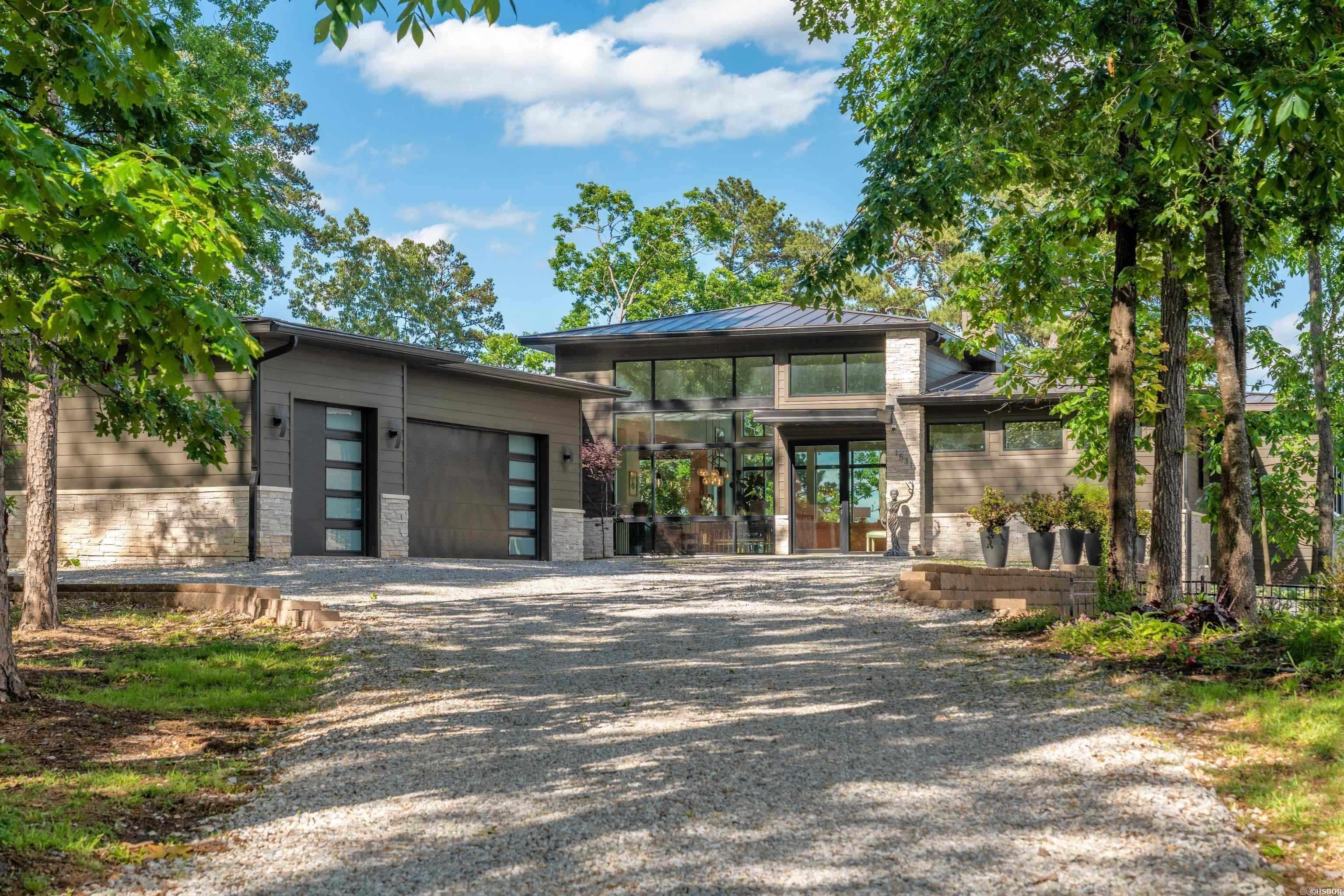 Lake View - Residential