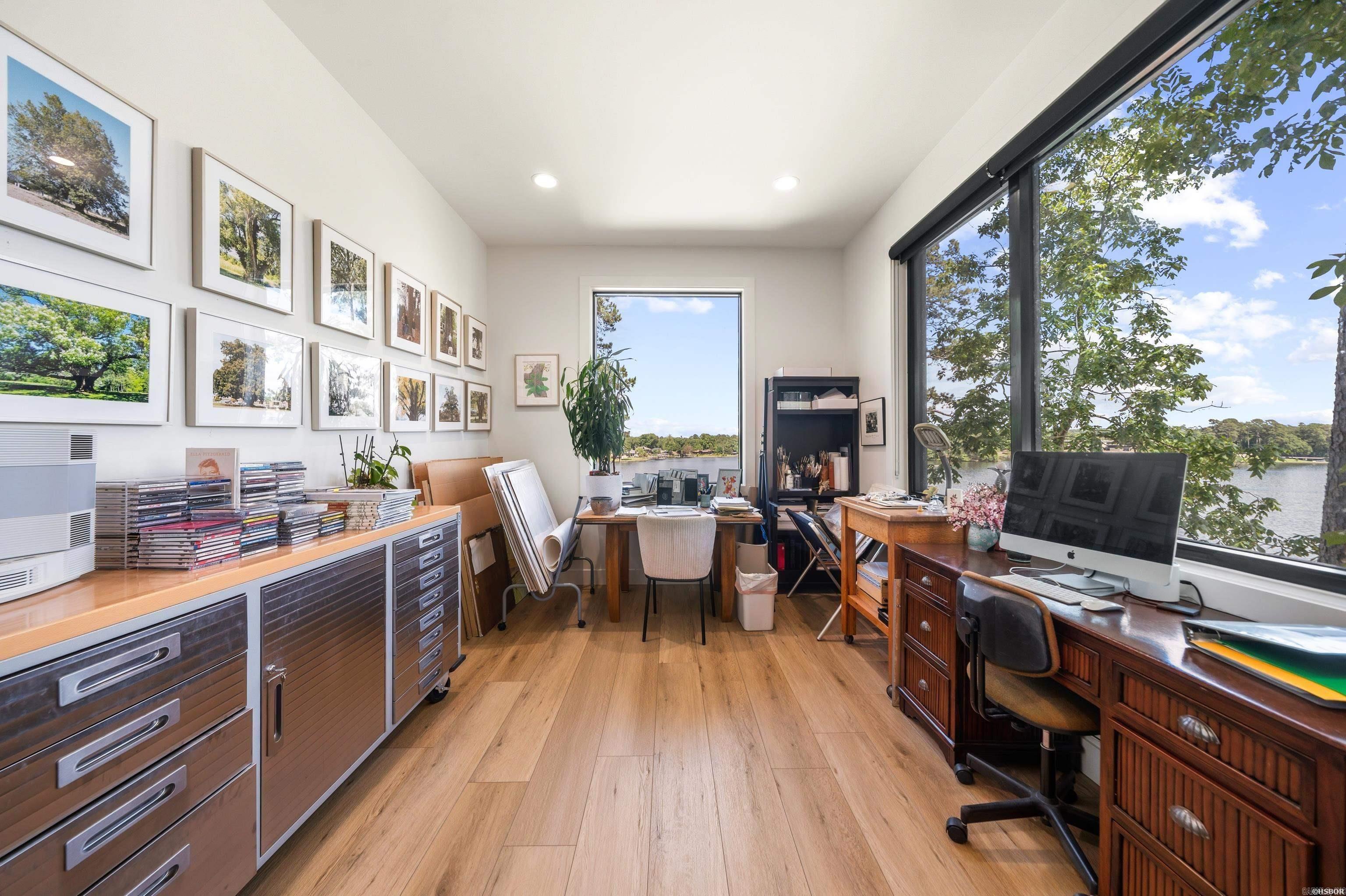 Lake View - Residential