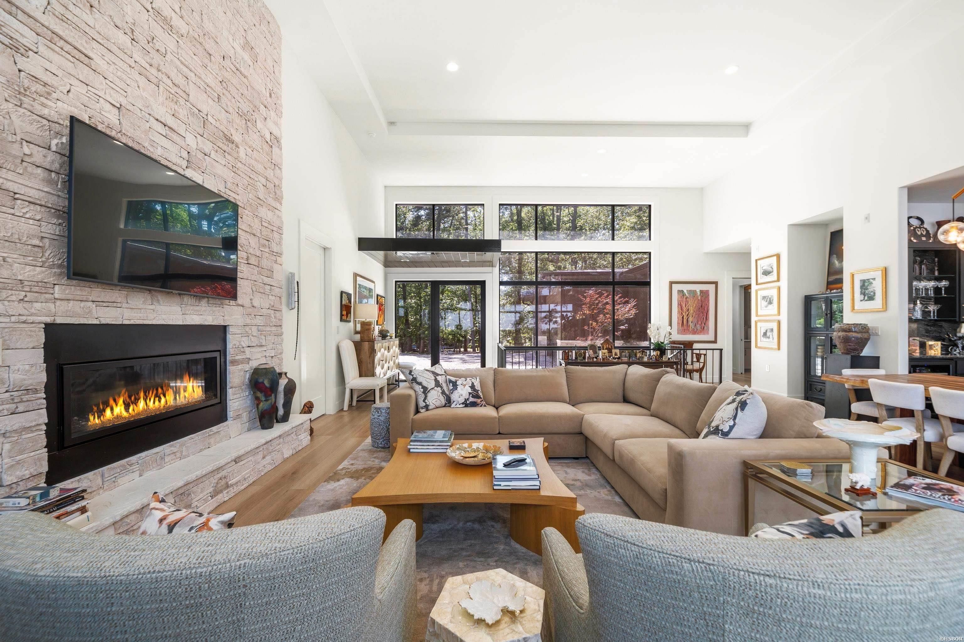 Lake View - Residential
