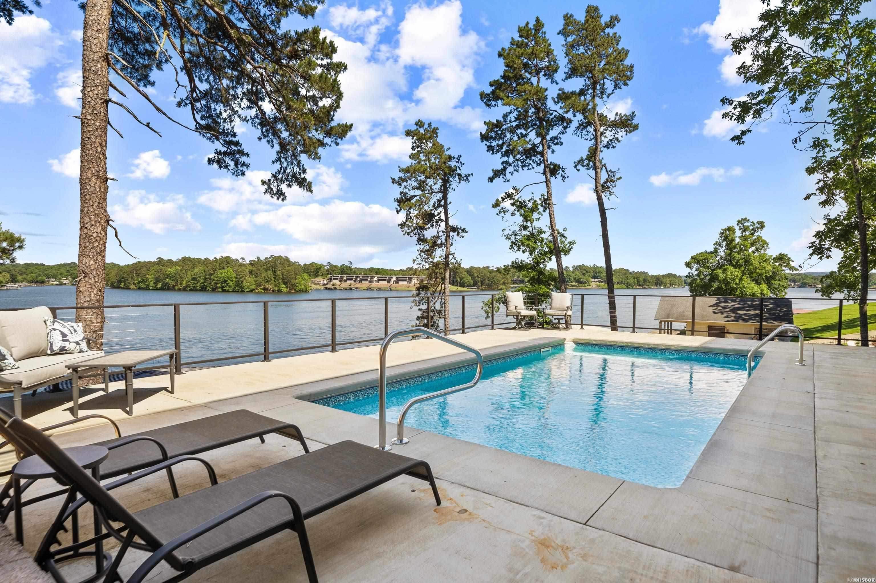 Lake View - Residential