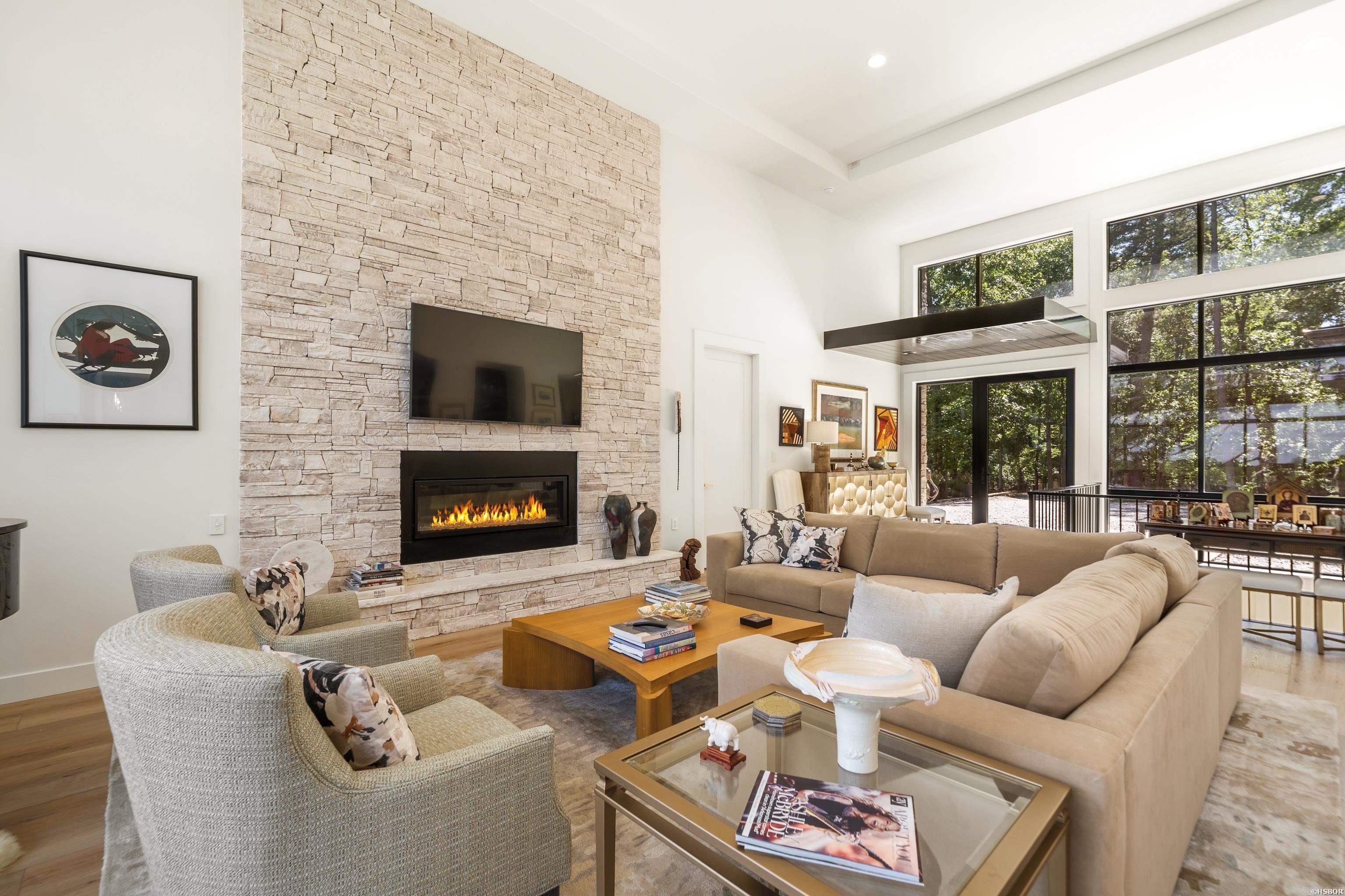 Lake View - Residential
