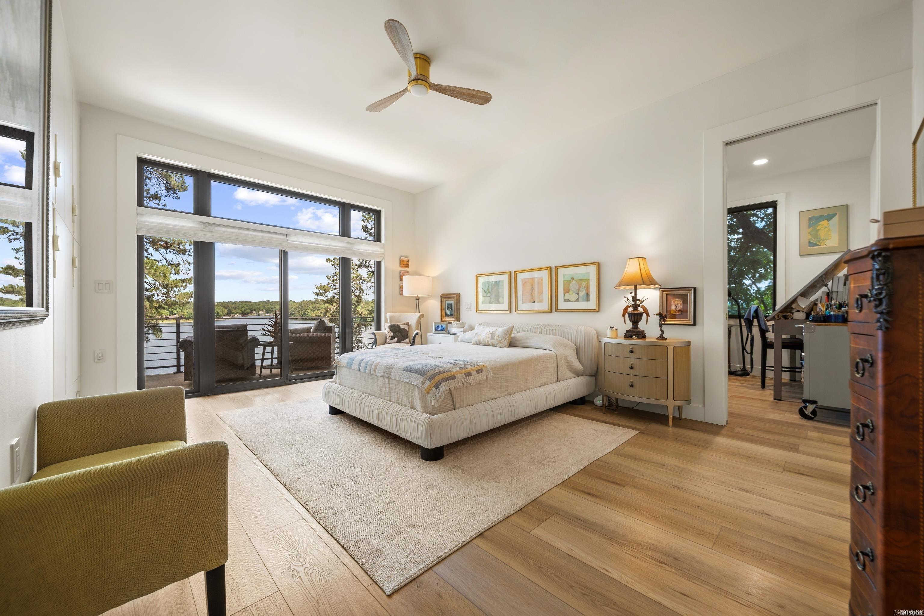 Lake View - Residential