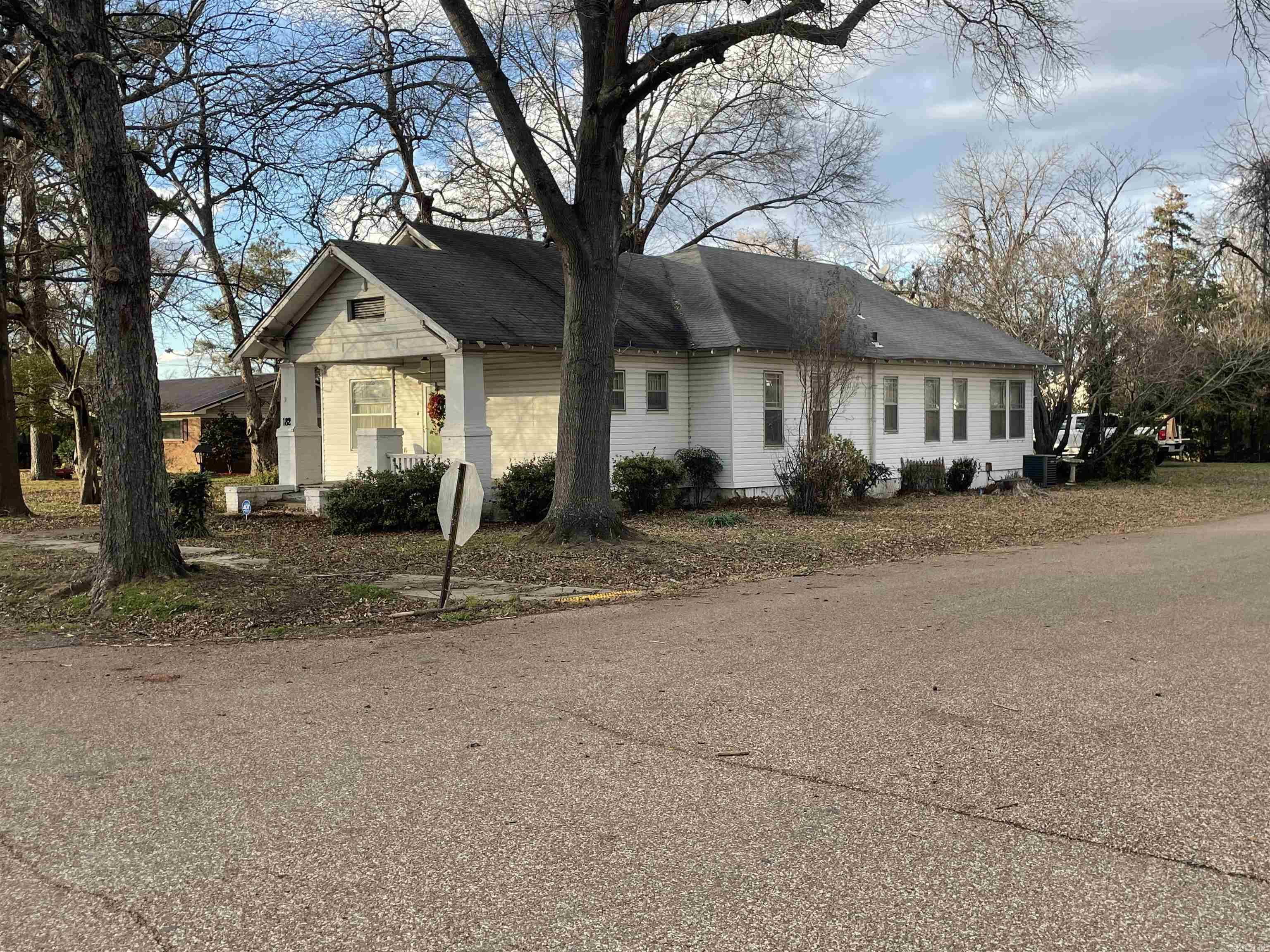 Holly Grove - Residential