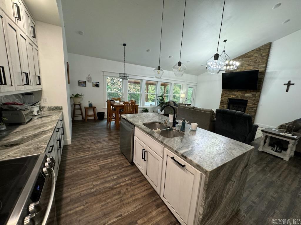 Mountain View - Residential