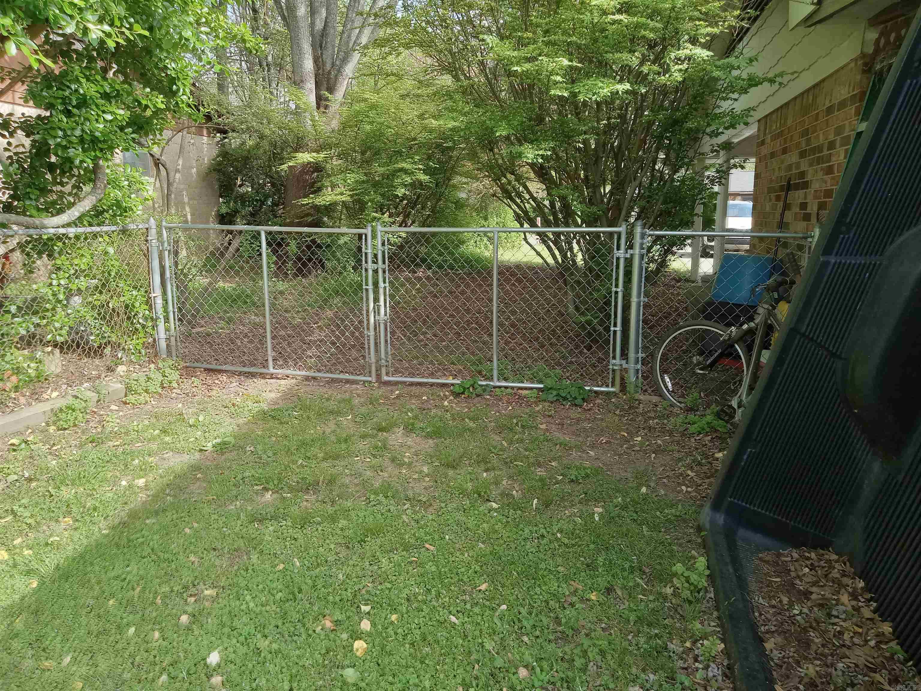 BLAKE MEADOWBROOK ESTATES - Residential