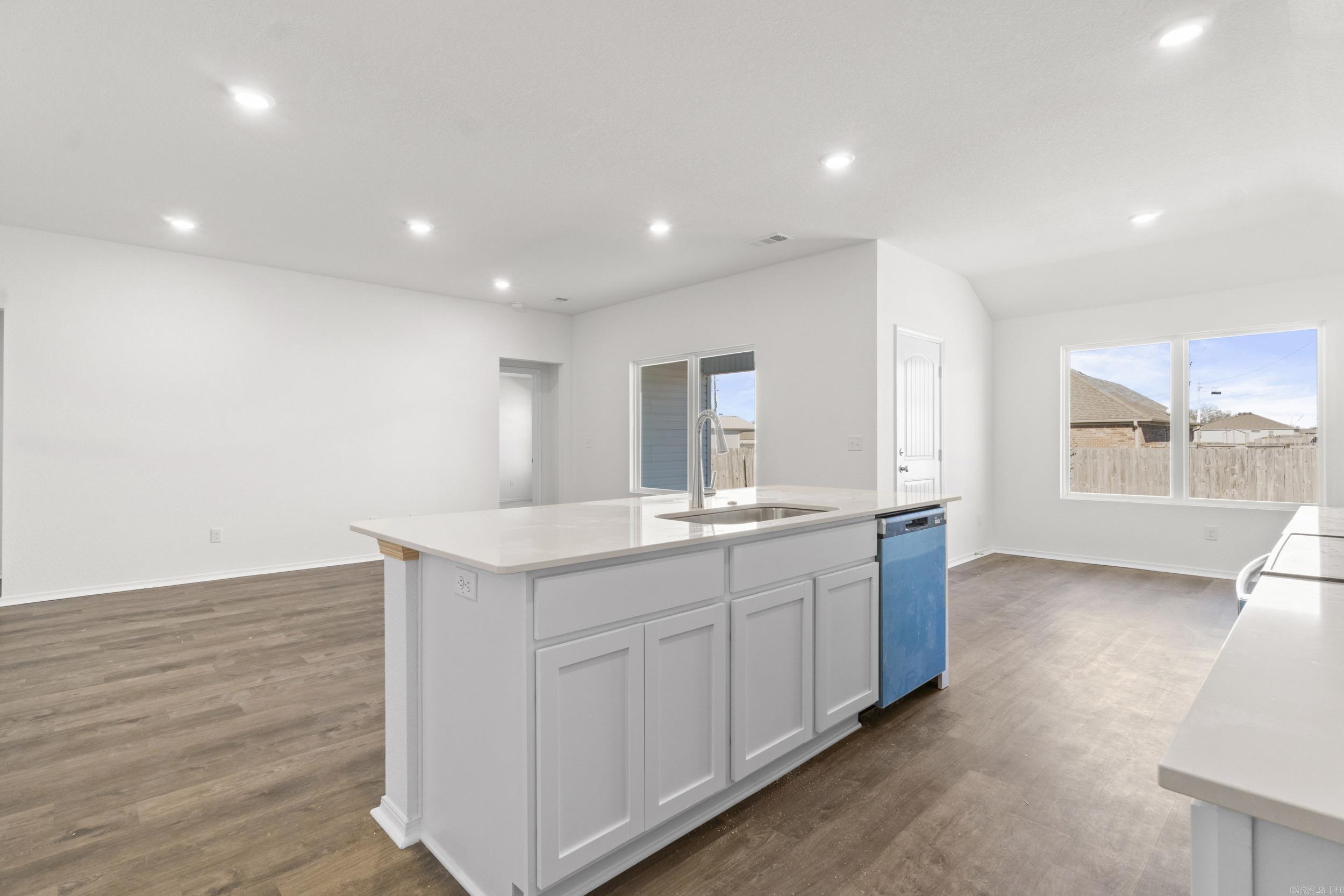 SOUTHFORK RANCH S/D PH I - Residential