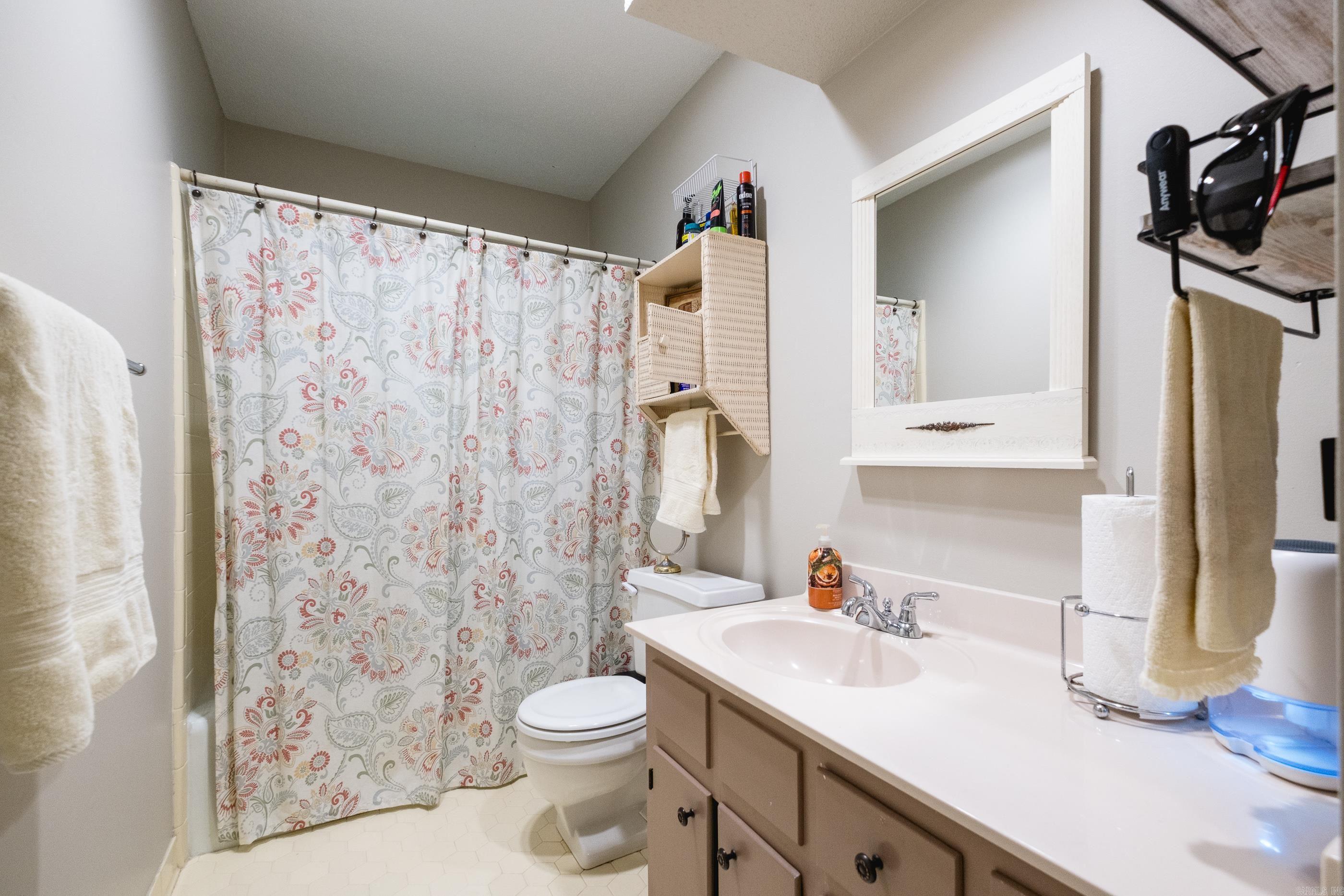 WALTON HEIGHTS - Residential