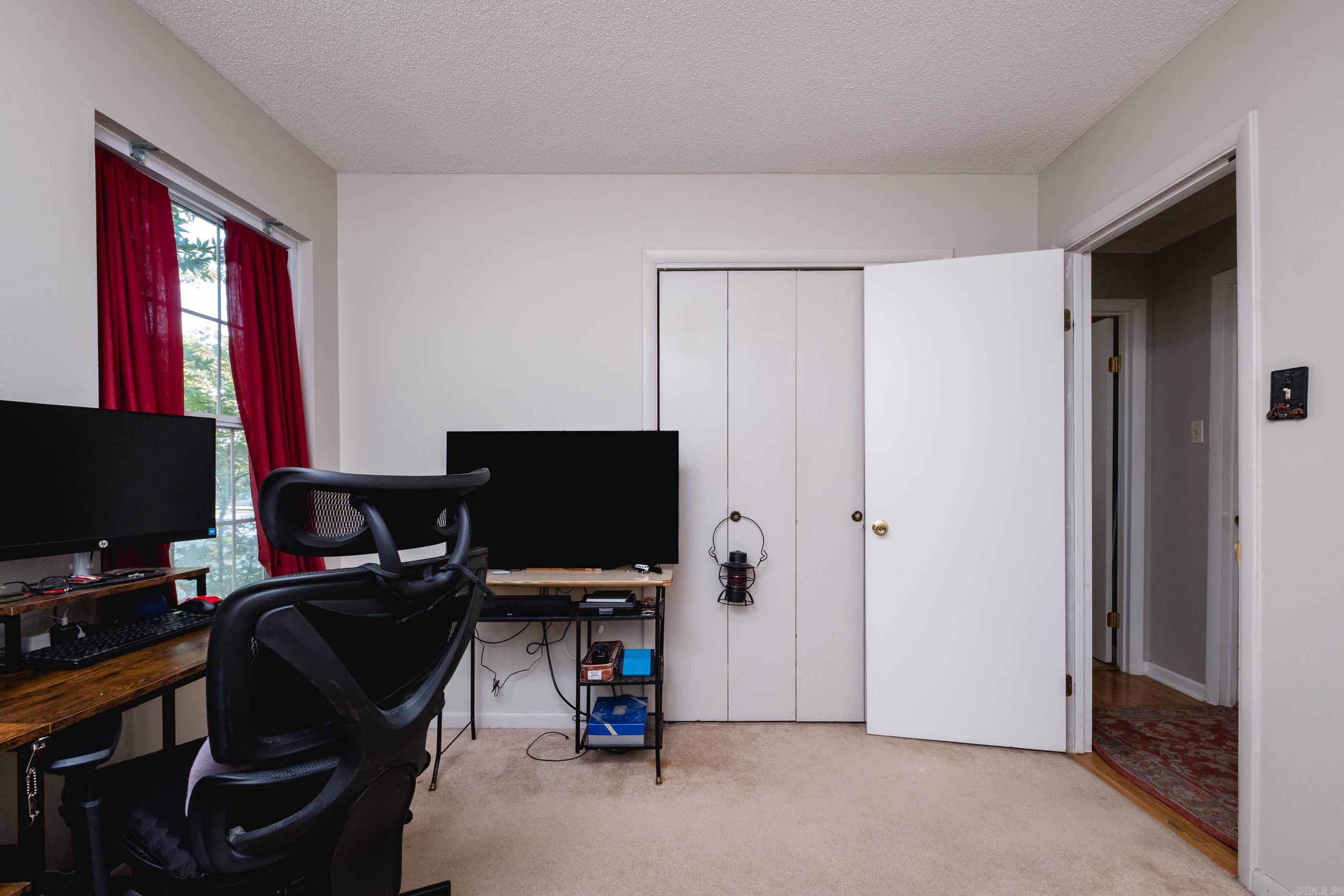 WALTON HEIGHTS - Residential