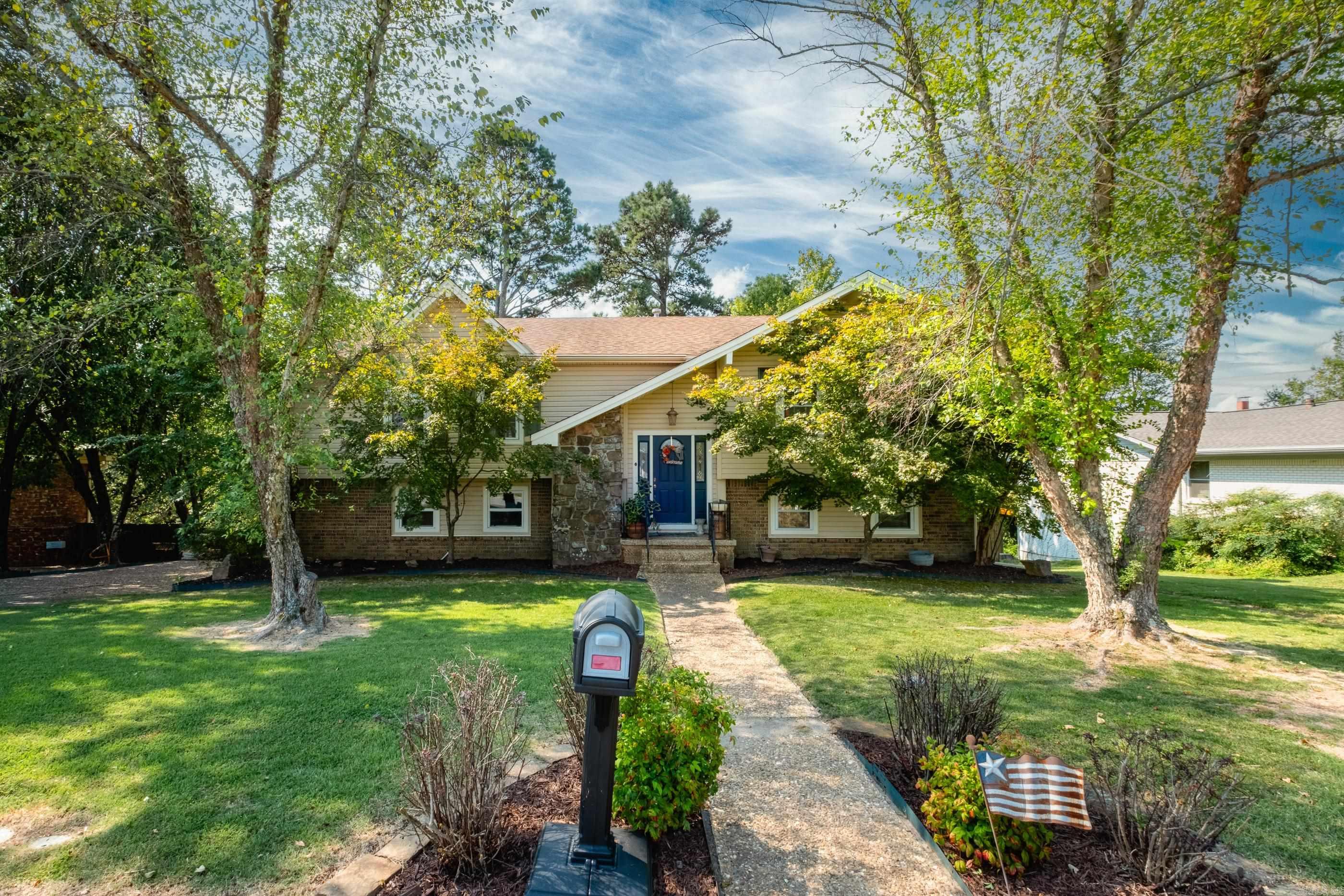 WALTON HEIGHTS - Residential