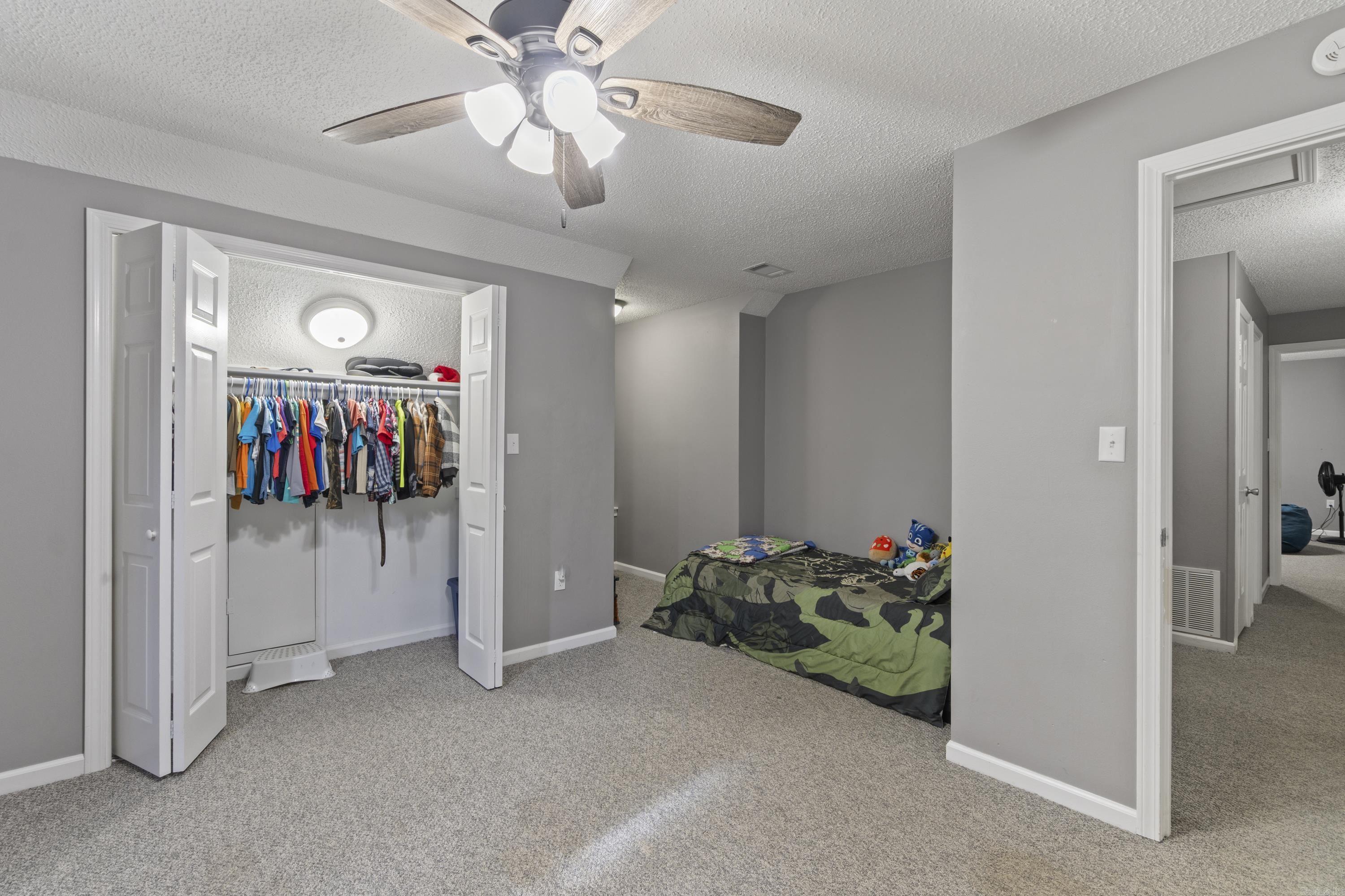 JAMES S/D - Residential