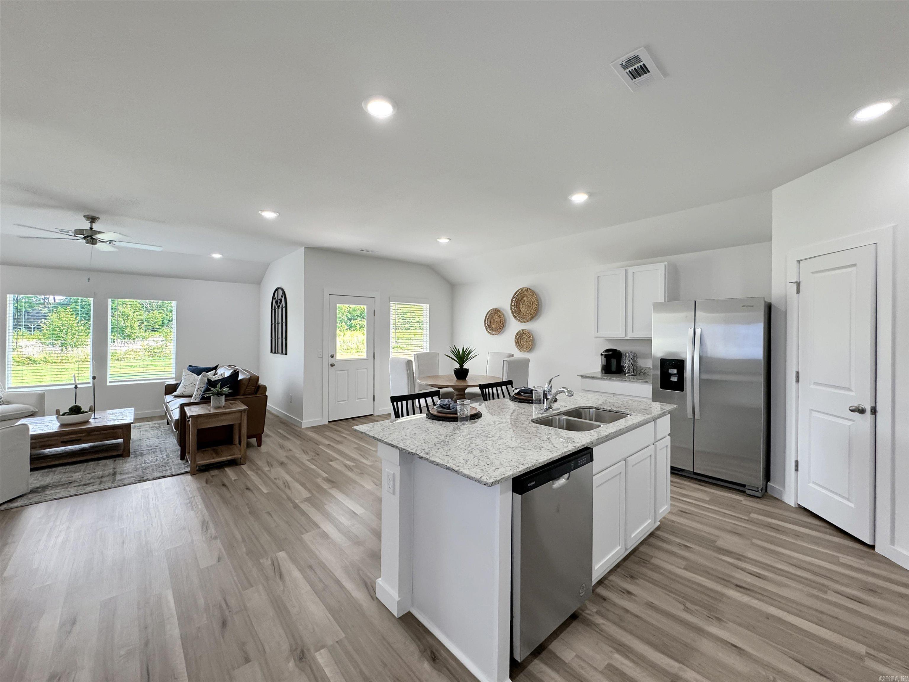 KENSINGTON PLACE - Residential