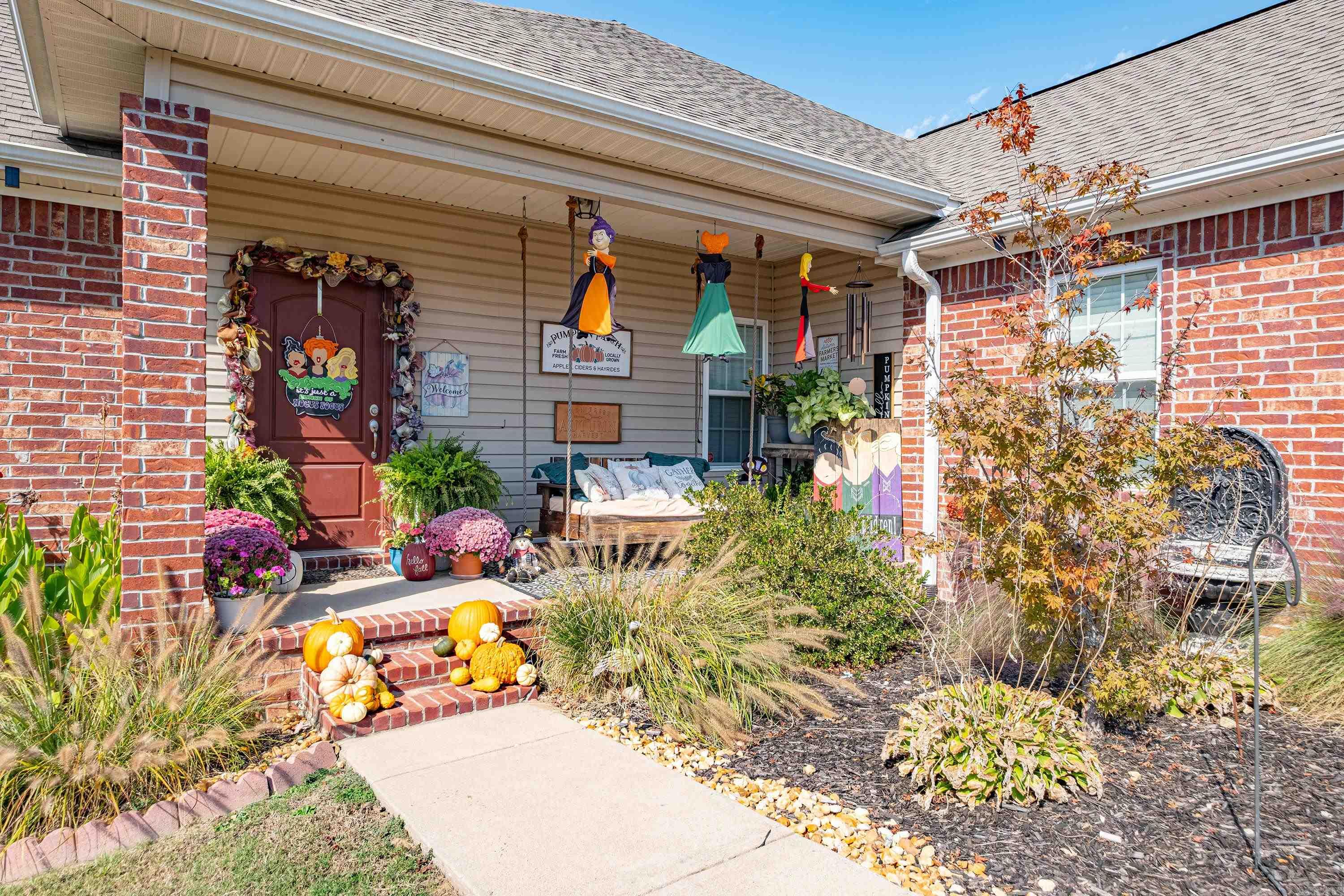 JACOB CREEK - Residential