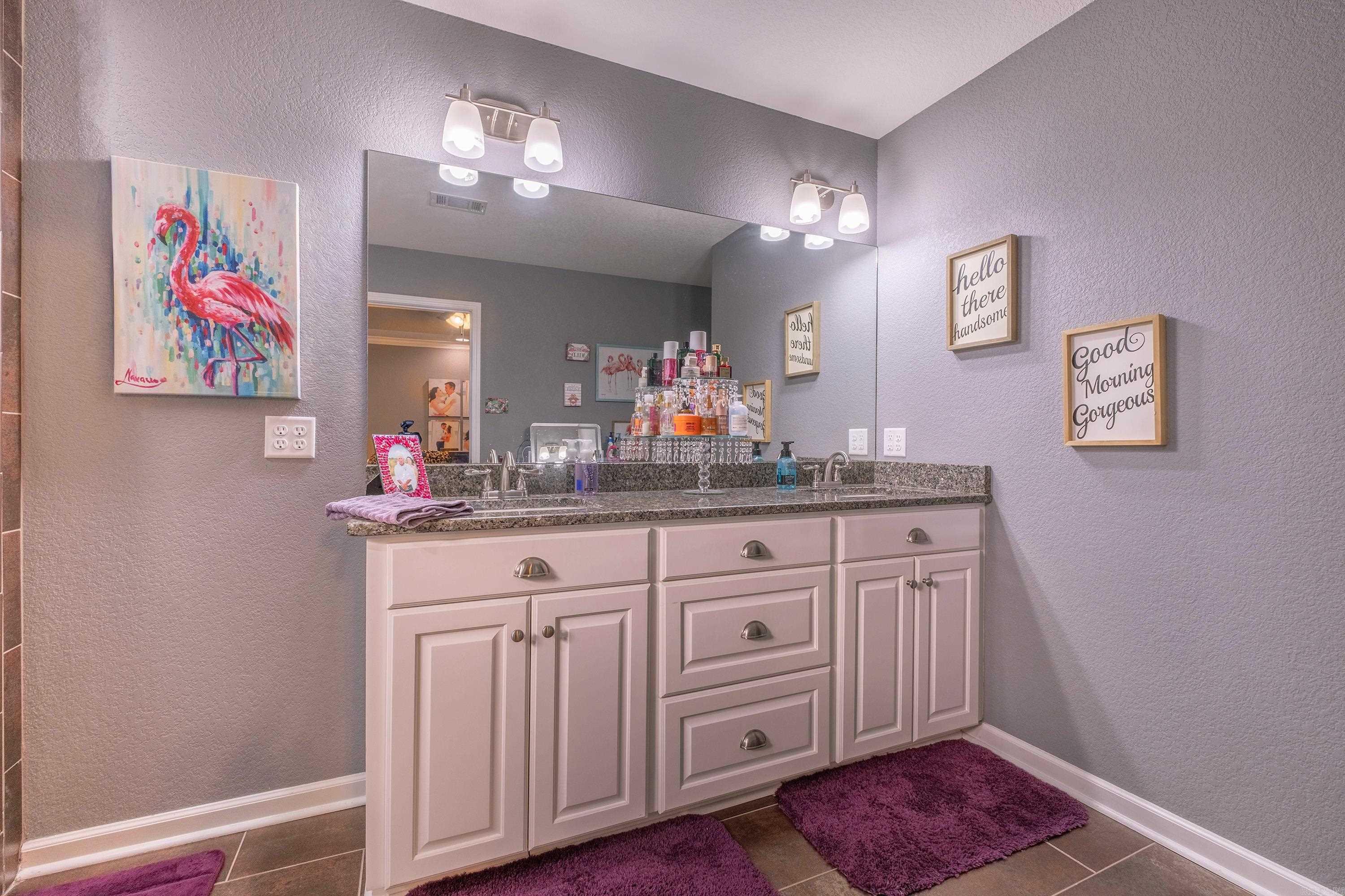 JACOB CREEK - Residential