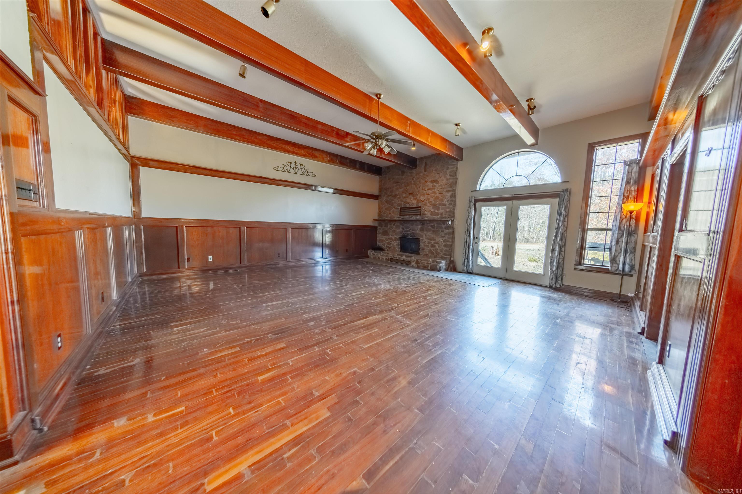 Metes & Bounds - Residential