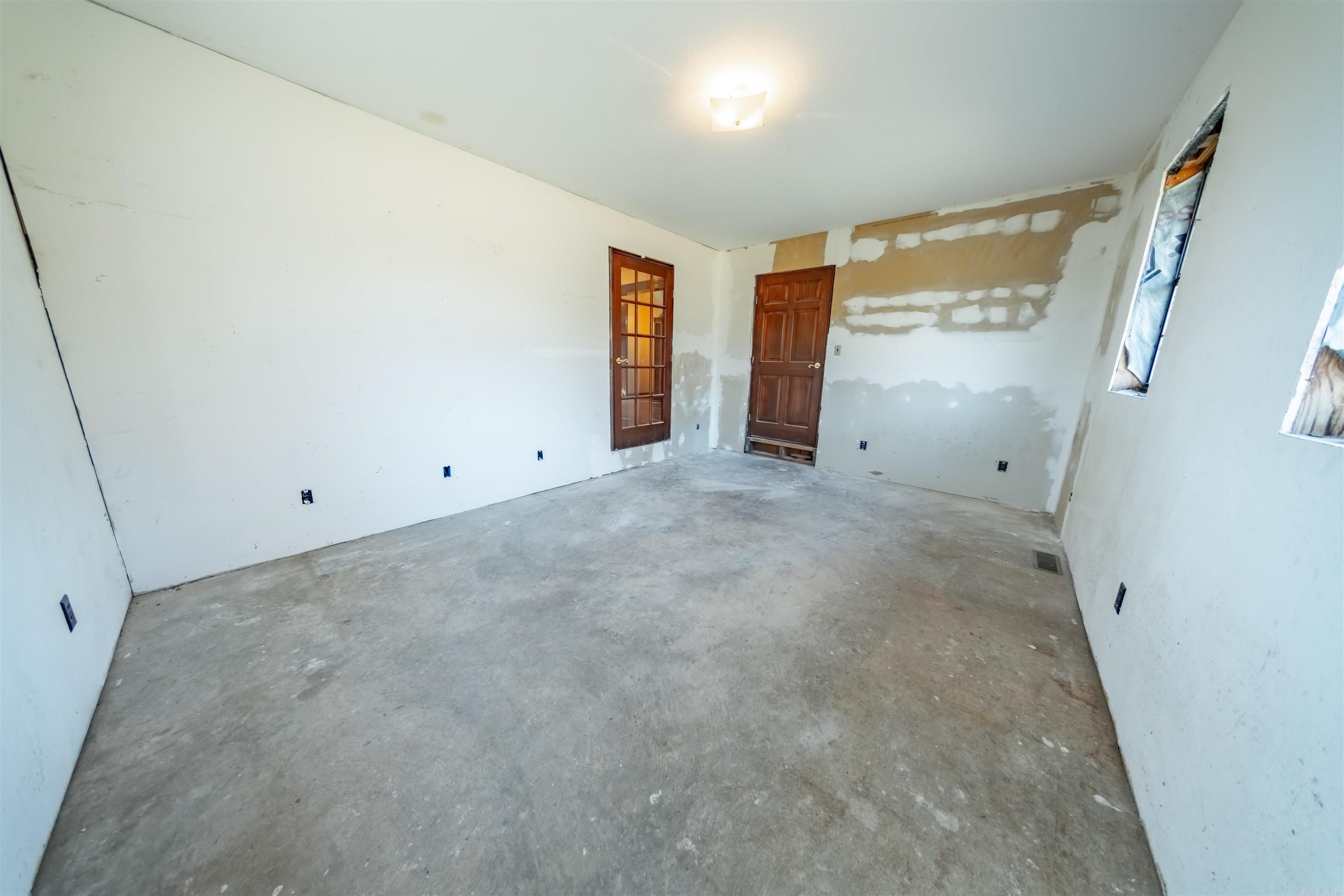 Metes & Bounds - Residential