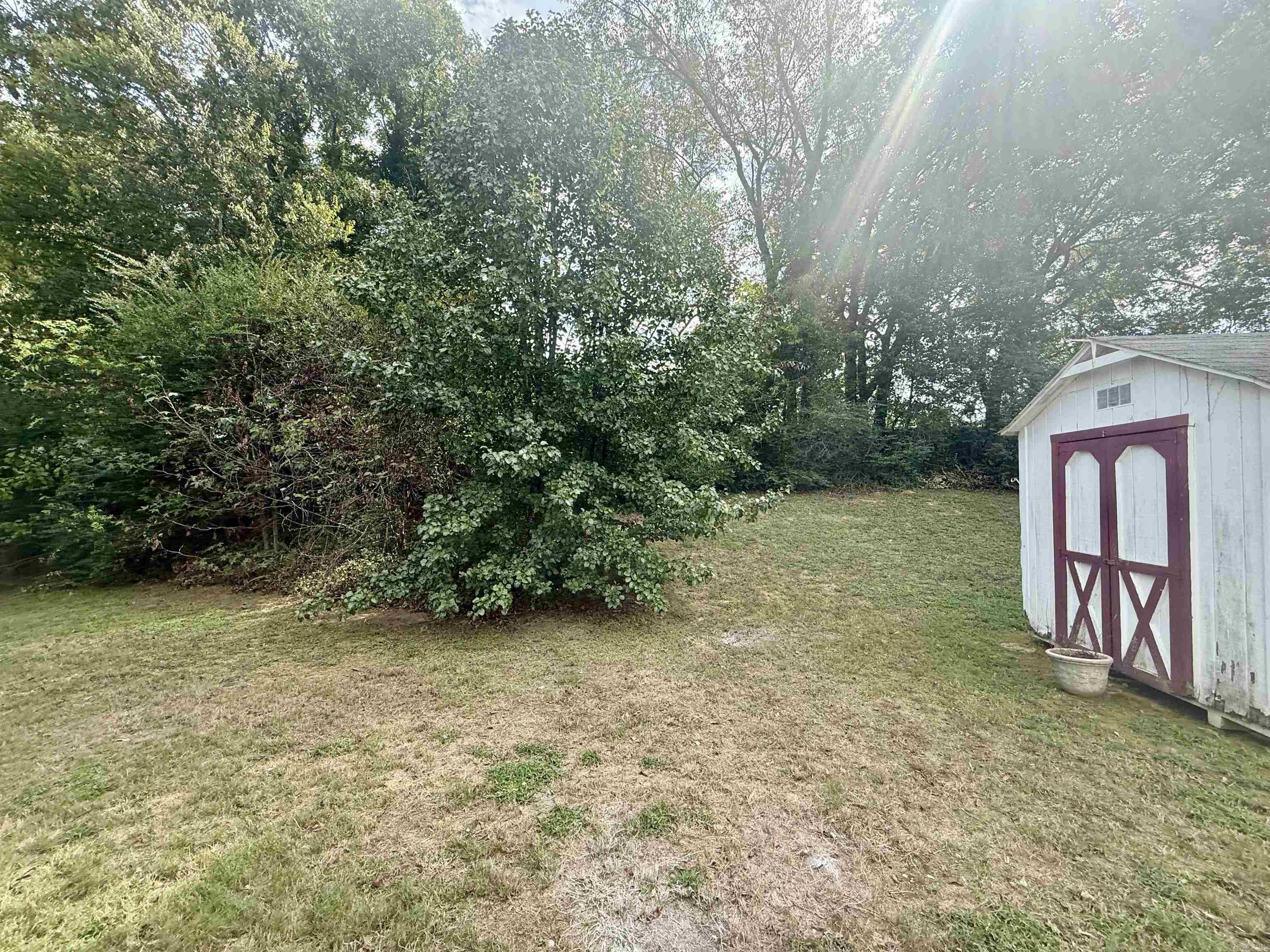 Bryant Meadows - Residential Lease