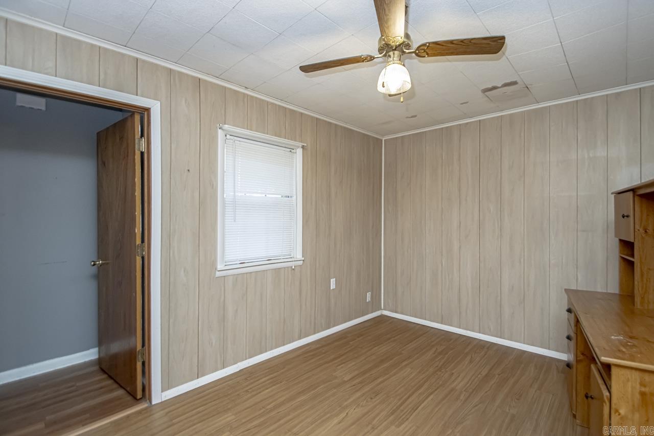 LAKEWOOD HTS ESTATES - Residential