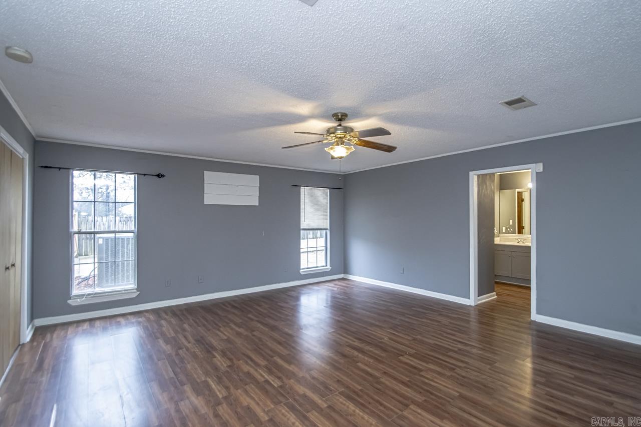 LAKEWOOD HTS ESTATES - Residential